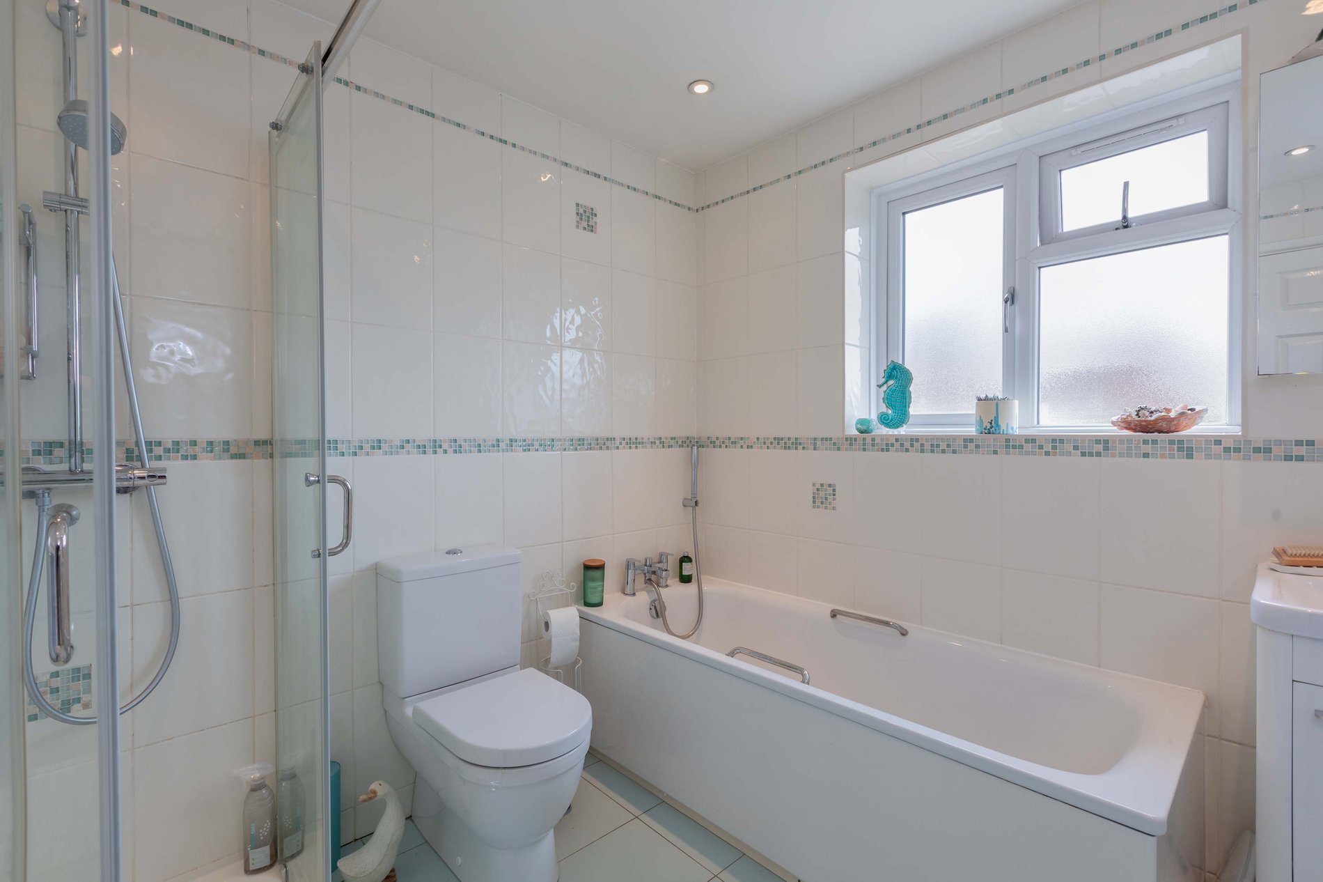 3 bed semi-detached house for sale in Raymond Road, Langley  - Property Image 14