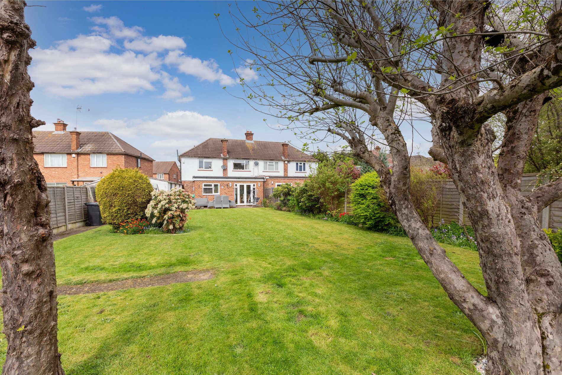 3 bed semi-detached house for sale in Raymond Road, Langley  - Property Image 10