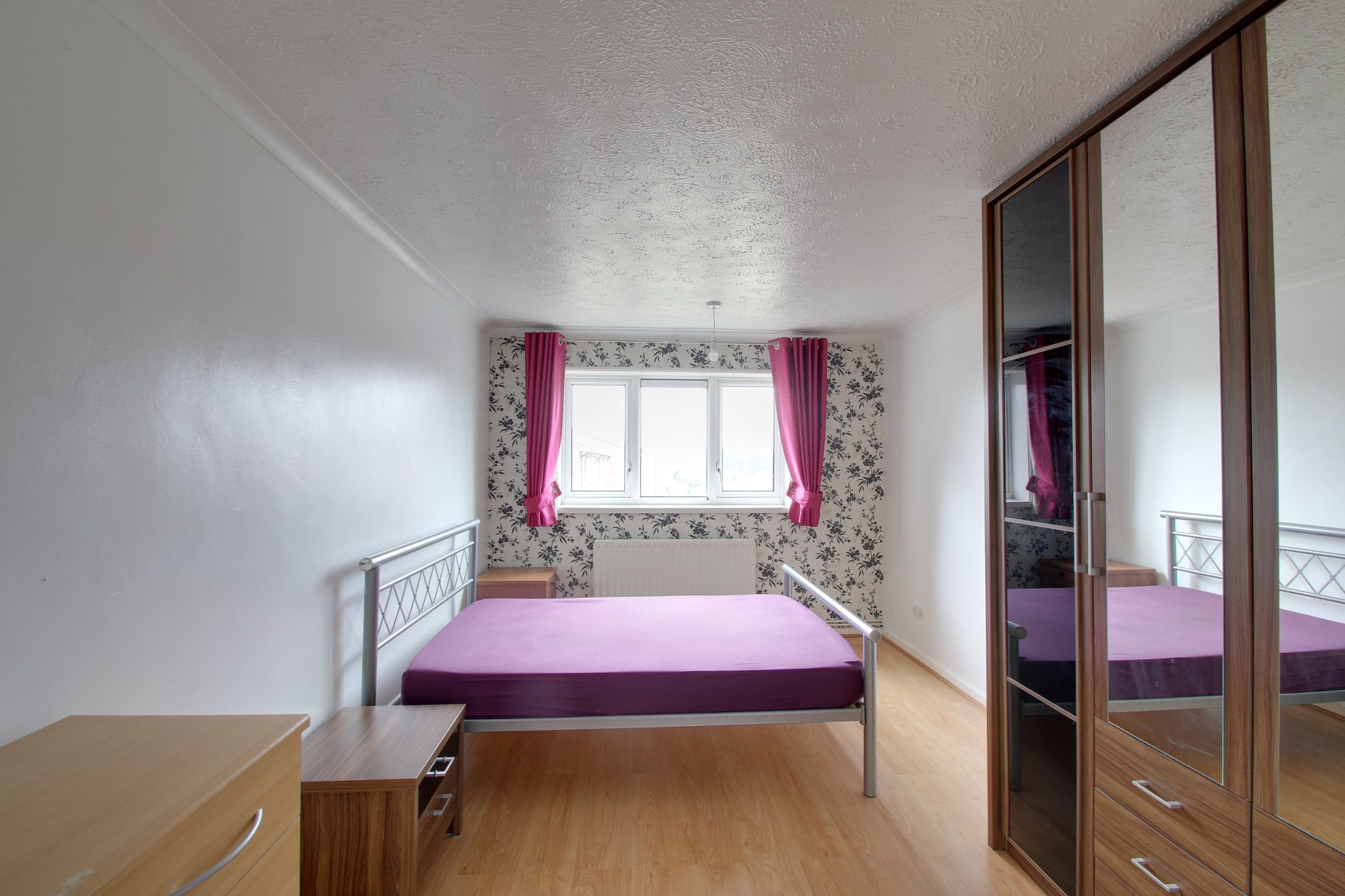 2 bed flat for sale in Grampian Way, Langley  - Property Image 7