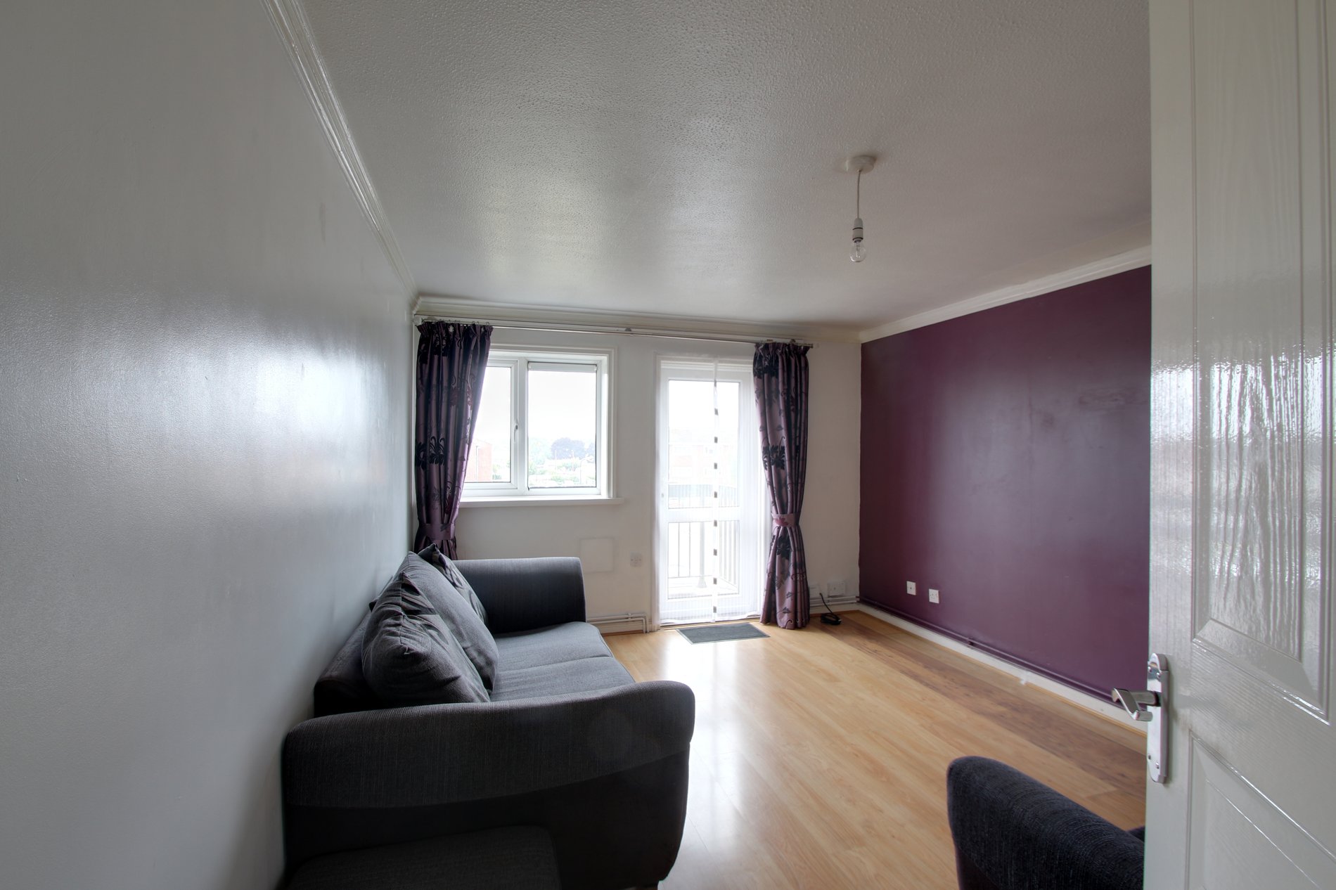 2 bed flat for sale in Grampian Way, Langley  - Property Image 4