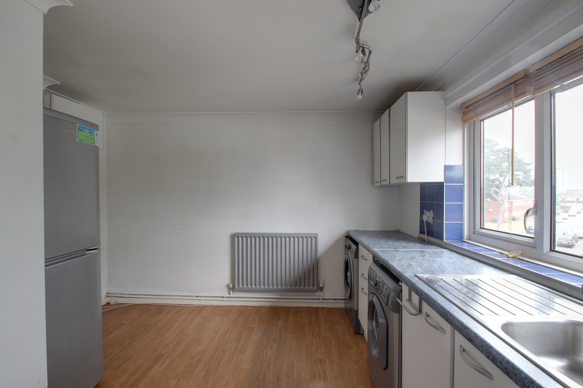 2 bed flat for sale in Grampian Way, Langley  - Property Image 6