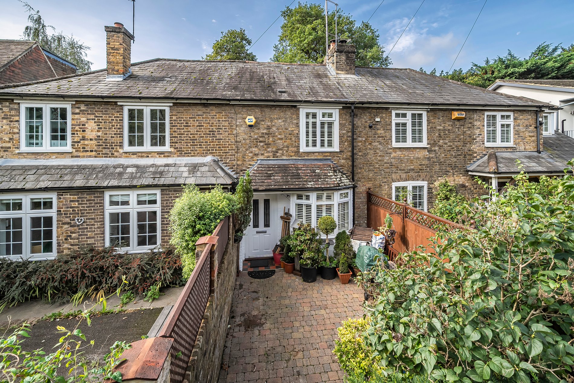 2 bed terraced house for sale in Oxford Road, Gerrards Cross  - Property Image 1