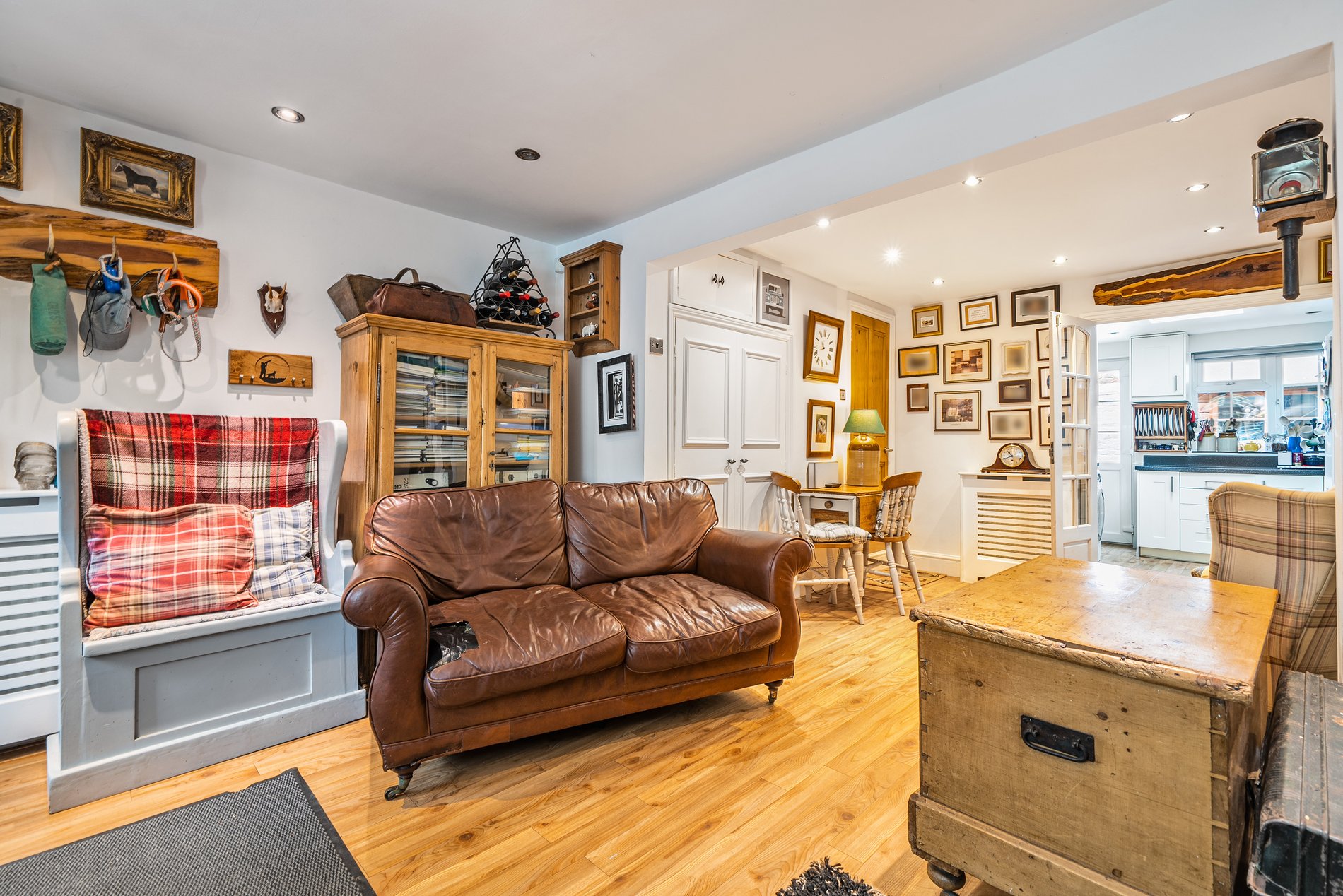 2 bed terraced house for sale in Oxford Road, Gerrards Cross  - Property Image 15