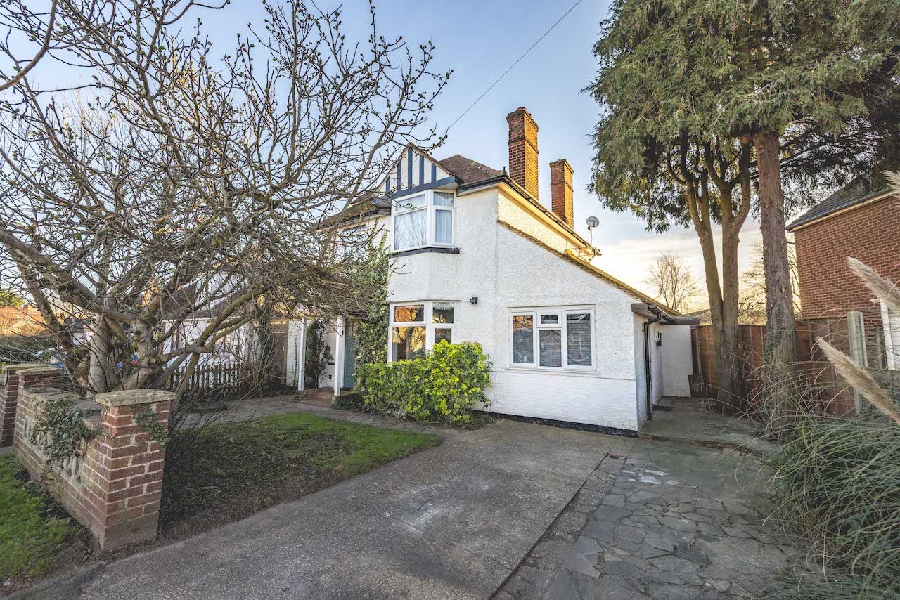 4 Bed Detached House For Sale In Smithfield Road Maidenhead Sl6 Ref