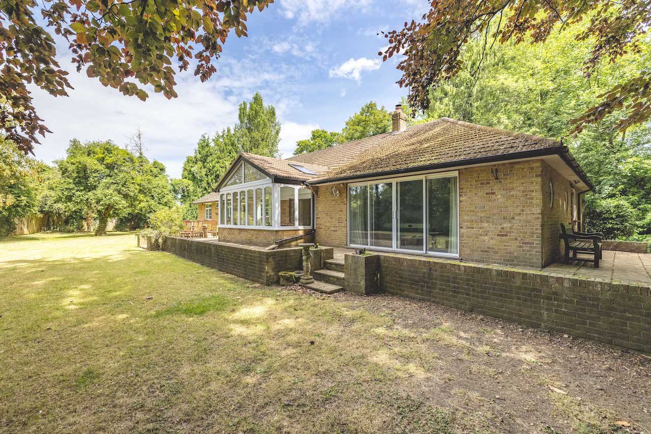 4 bed bungalow for sale in Bells Lane, Horton  - Property Image 26
