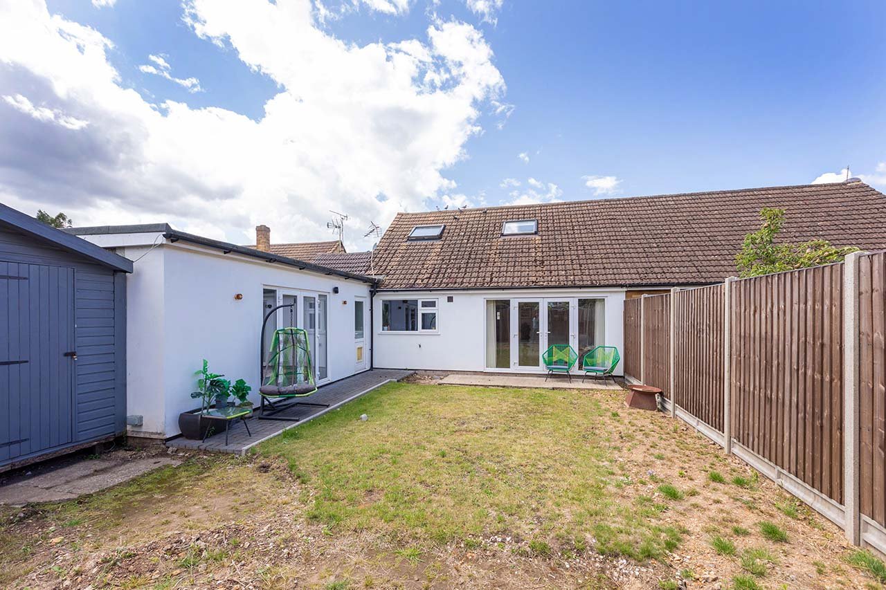 4 bed semi-detached bungalow for sale in Clare Road, Taplow  - Property Image 13