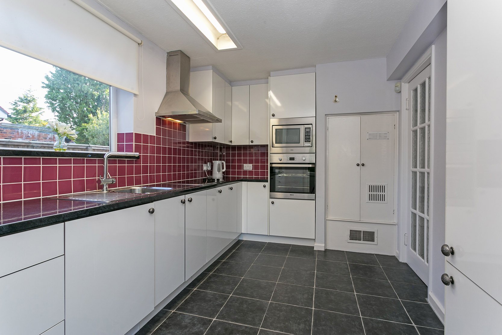 3 bed detached house for sale in Altwood Close, Maidenhead  - Property Image 4