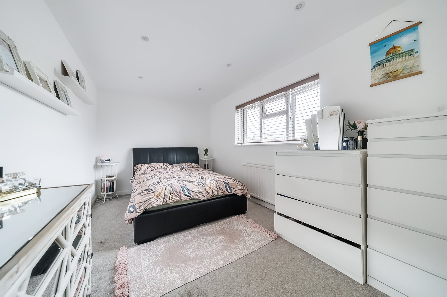 3 bed terraced house for sale in Berryfield, Slough  - Property Image 5