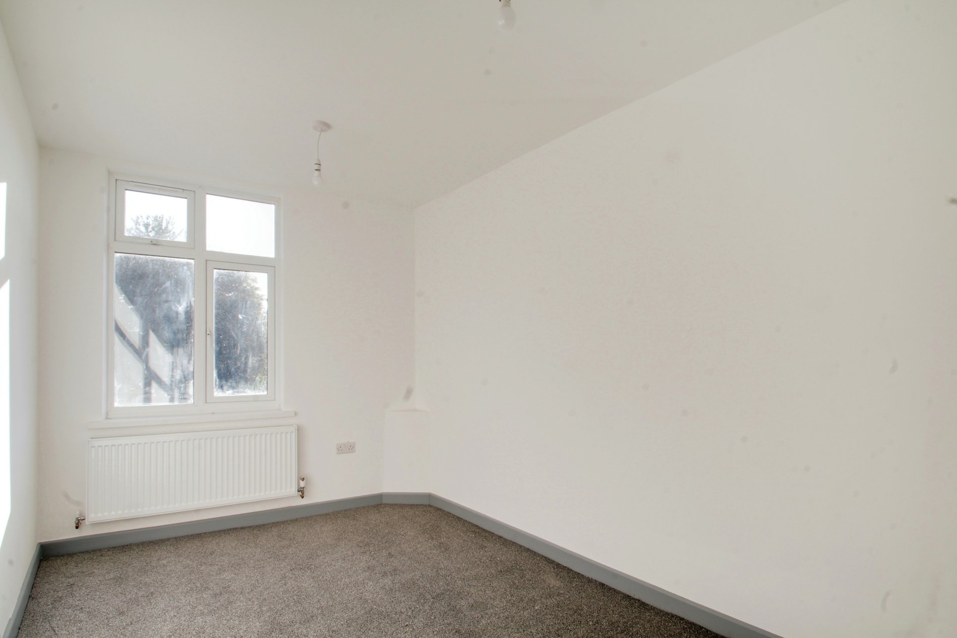 2 bed flat to rent in Uxbridge Road, Hayes  - Property Image 5