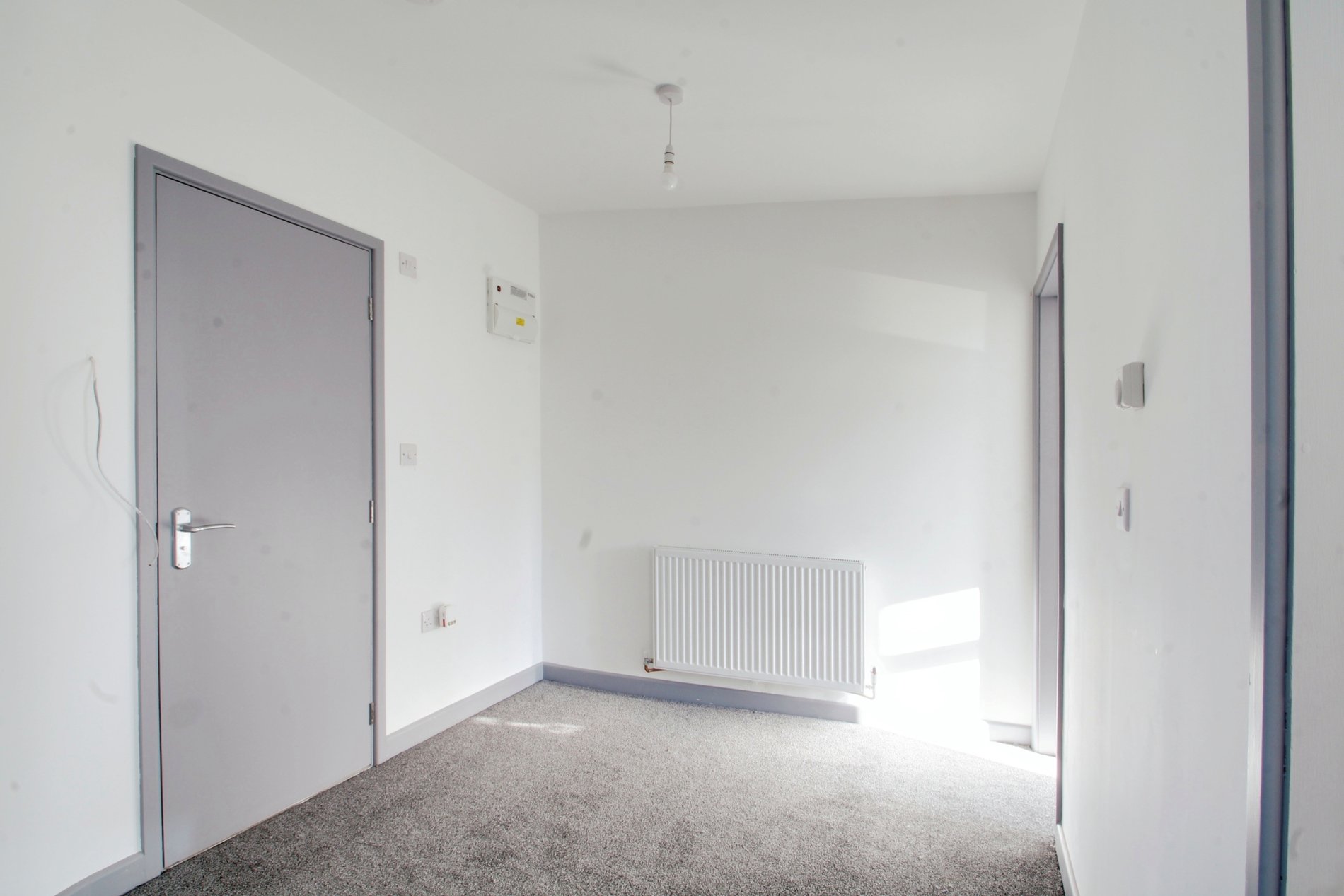 3 bed flat to rent in Uxbridge Road, Hayes  - Property Image 2