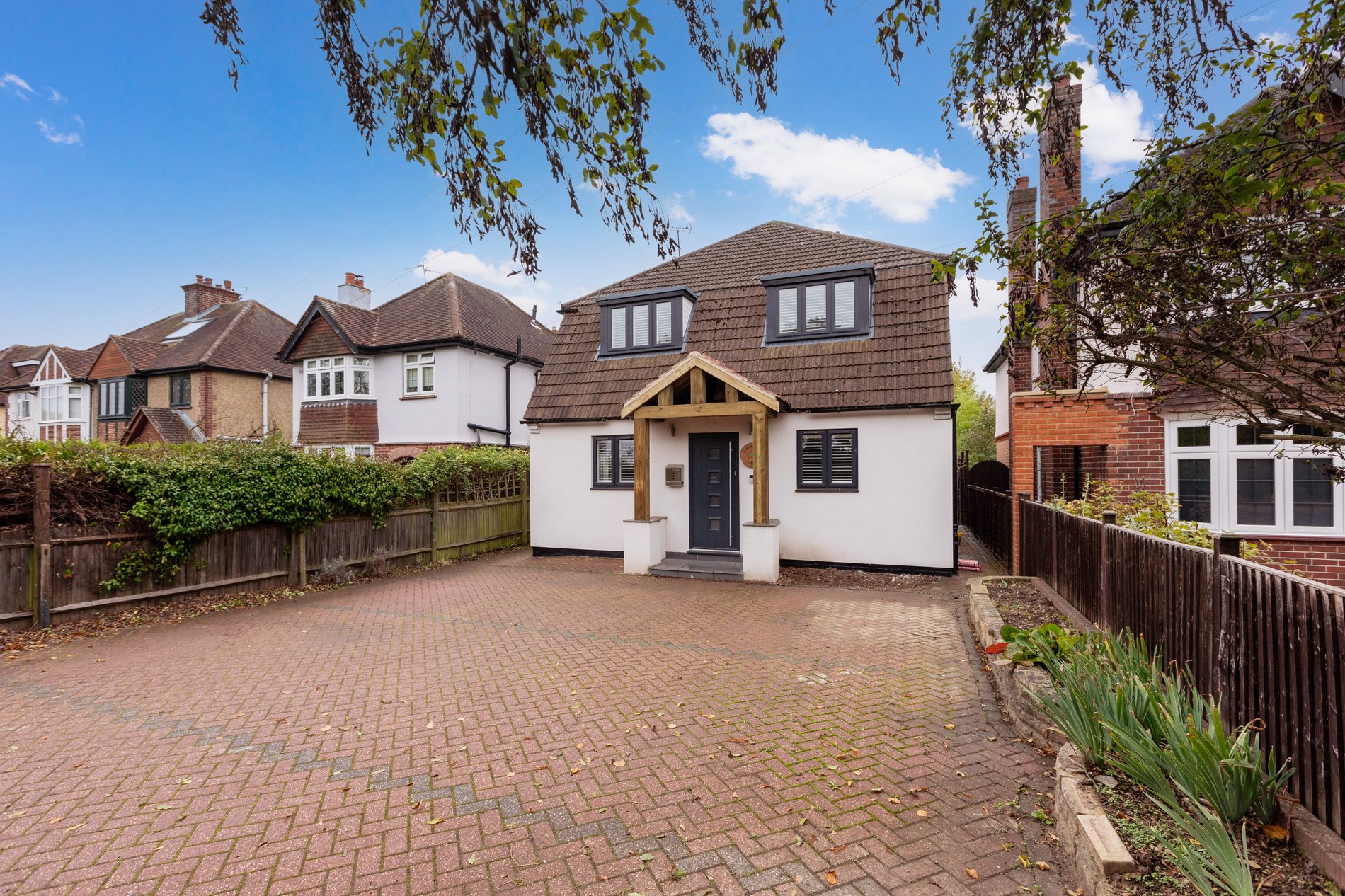 4 bed detached house for sale in Windsor Road, Maidenhead - Property Image 1