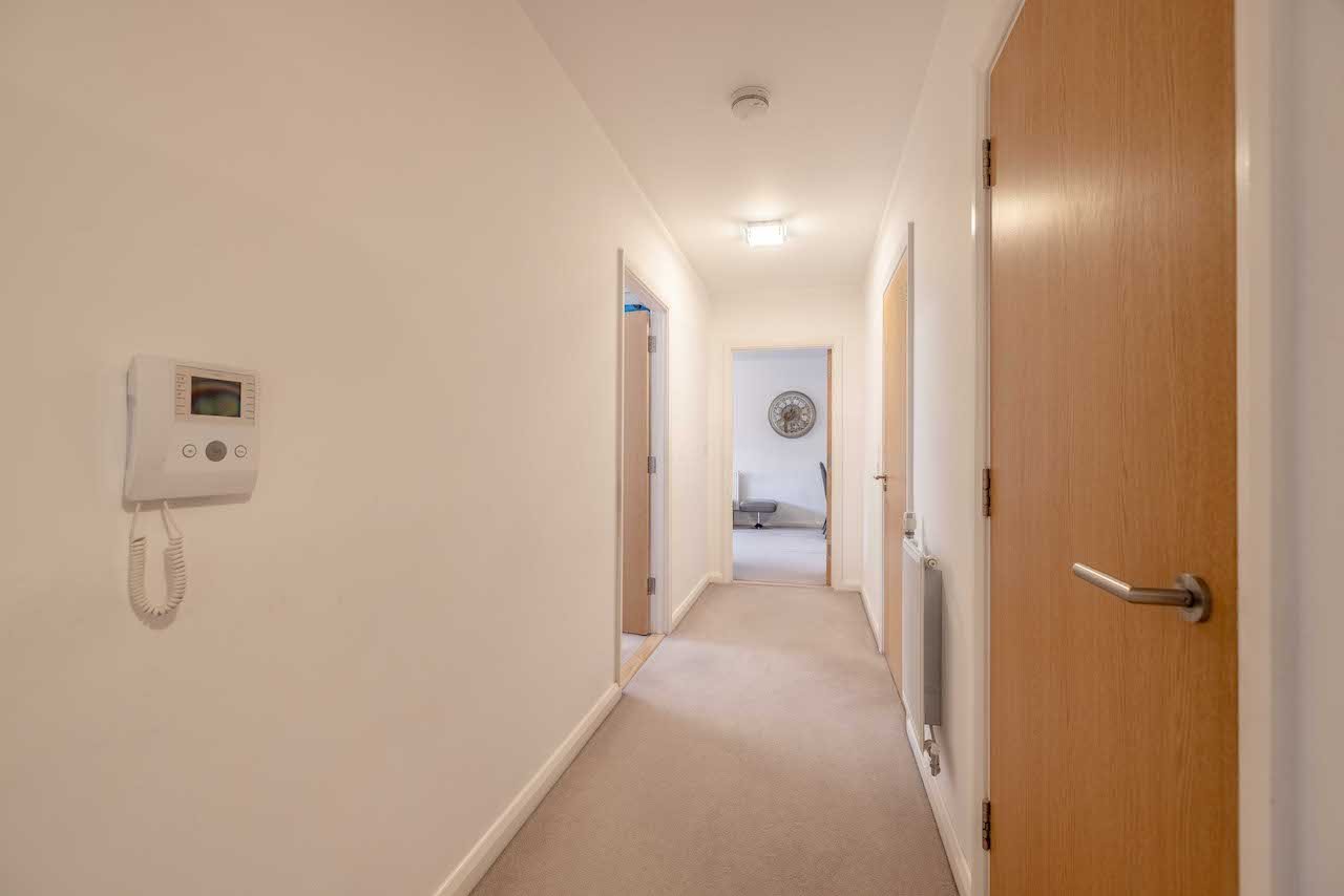 2 bed flat for sale in Pennyroyal Drive, West Drayton  - Property Image 7