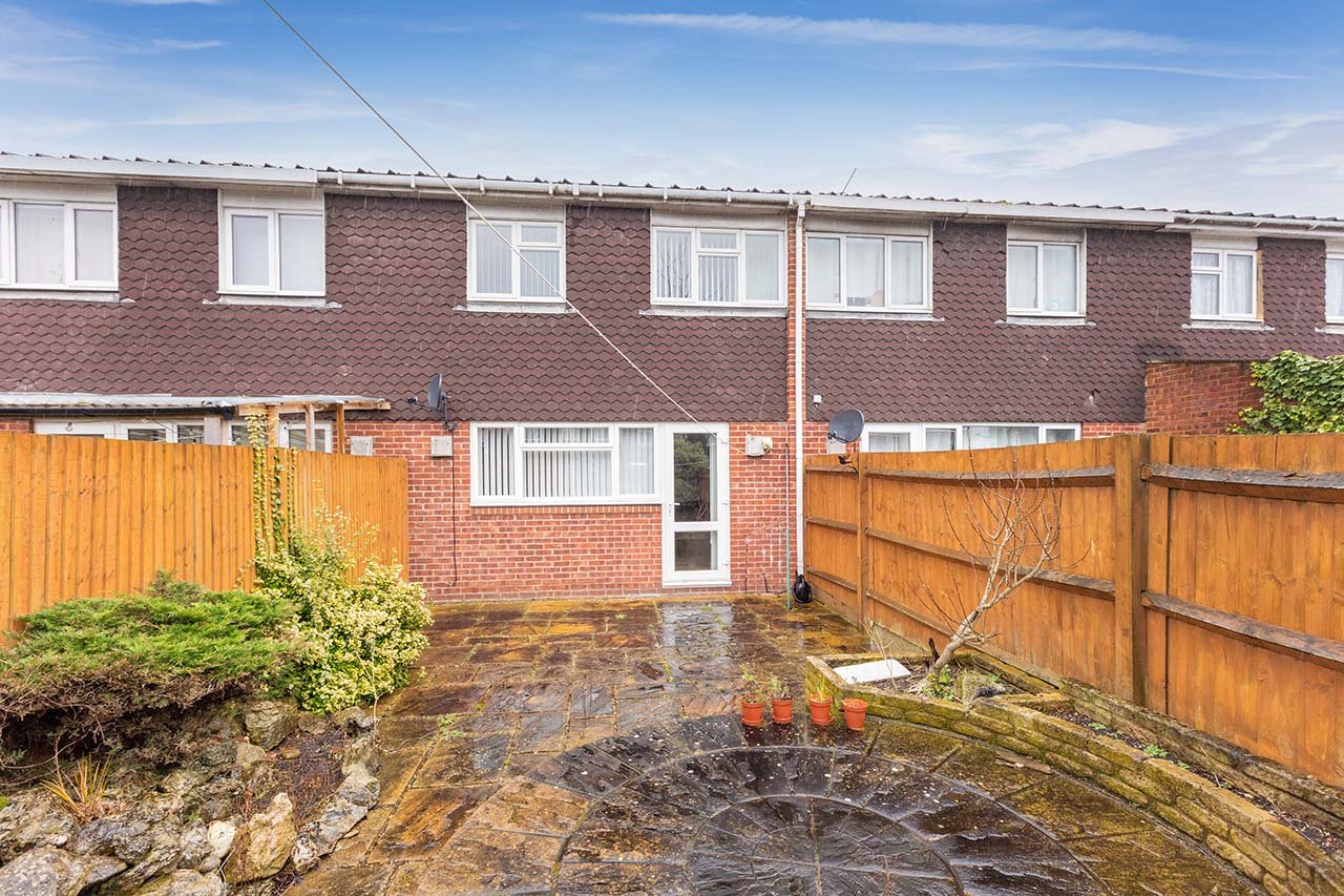 3 bed terraced house for sale in Grampian Way, Langley  - Property Image 13