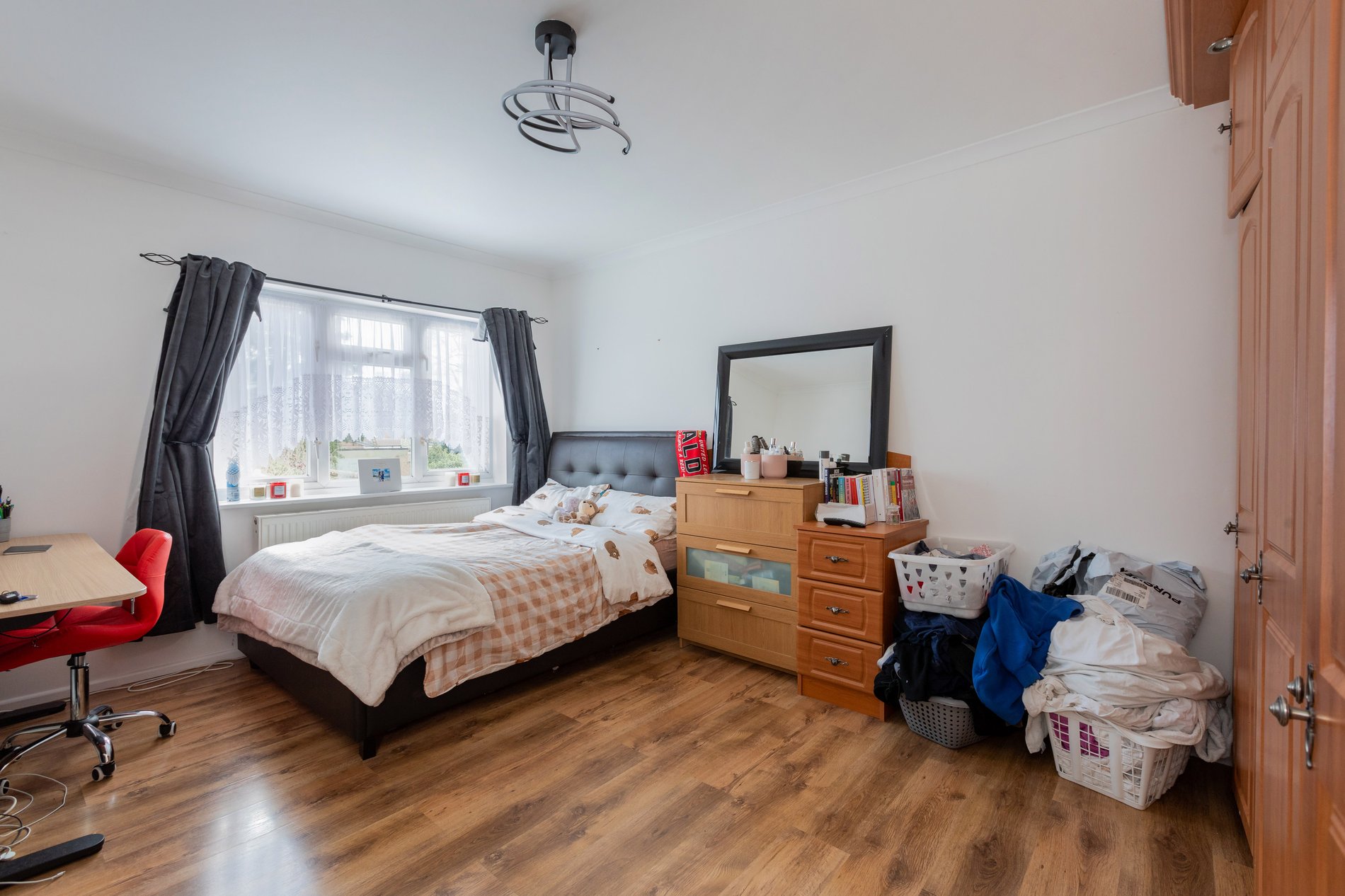 5 bed detached house for sale in Lynwood Avenue, Langley  - Property Image 13
