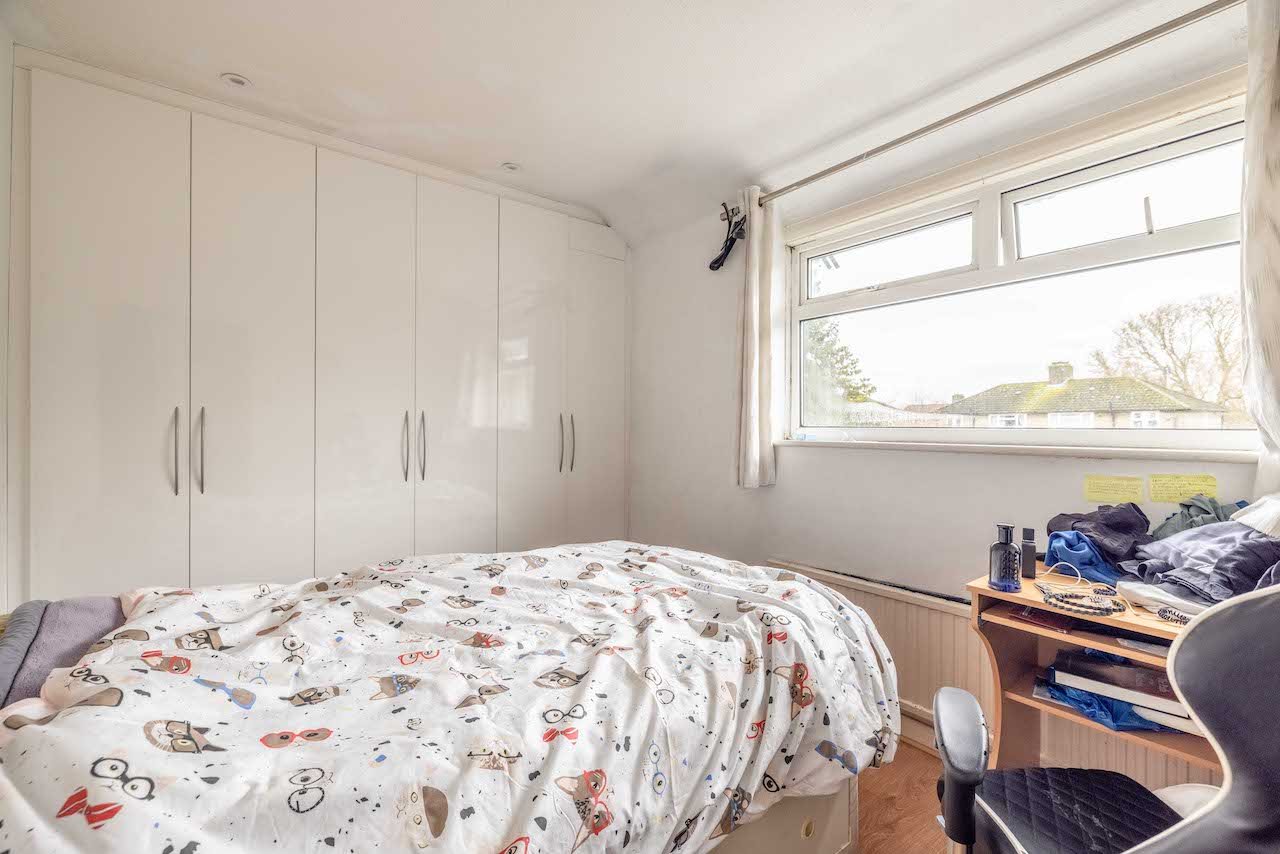 3 bed terraced house for sale in Acacia Avenue, West Drayton  - Property Image 4