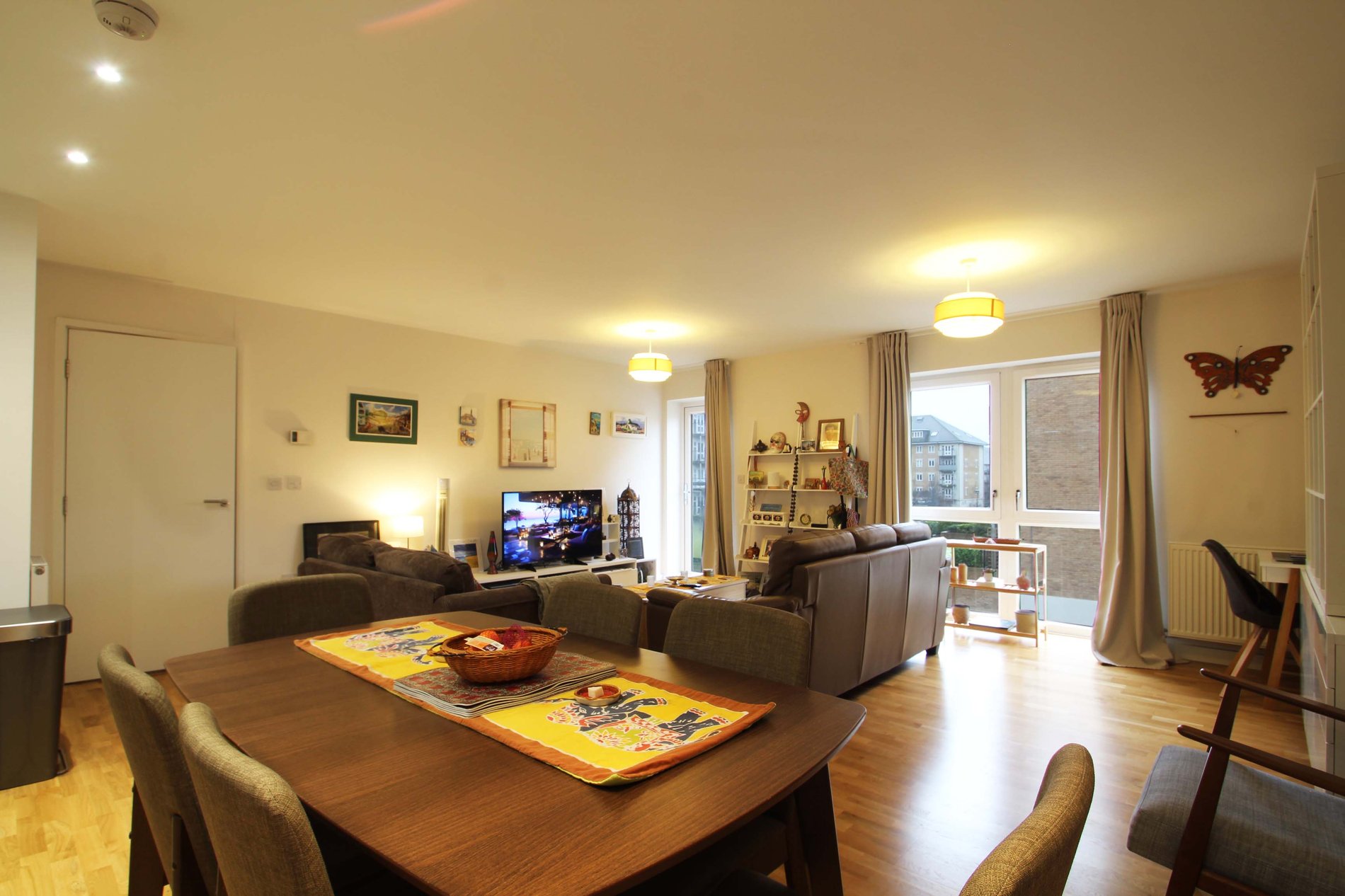 3 bed flat for sale in Wintergreen Boulevard, West Drayton  - Property Image 10