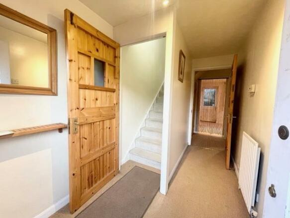 2 bed town house to rent in Sheephouse Road, Maidenhead  - Property Image 8