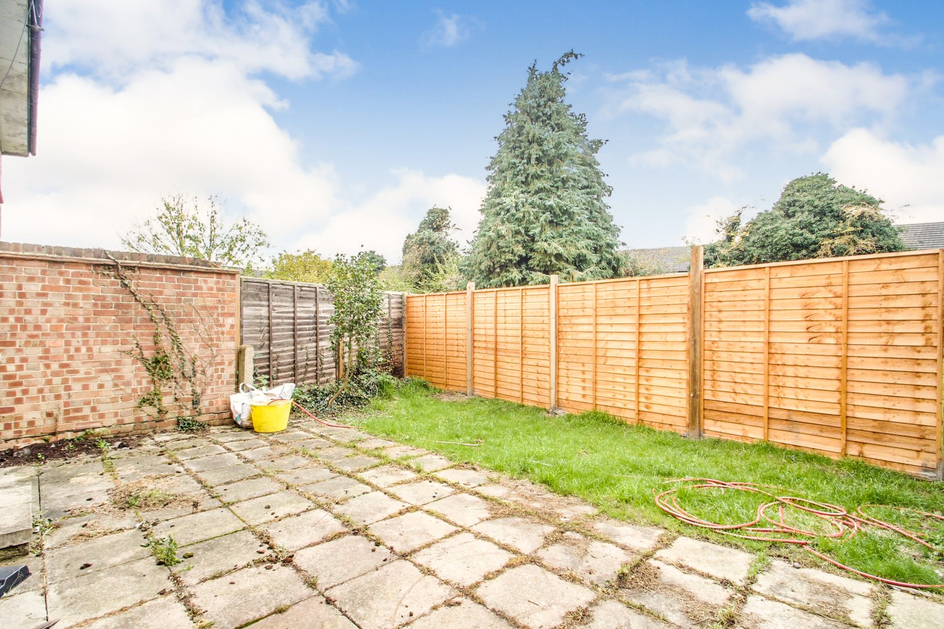 3 bed semi-detached house for sale in Mulberry Crescent, West Drayton  - Property Image 7