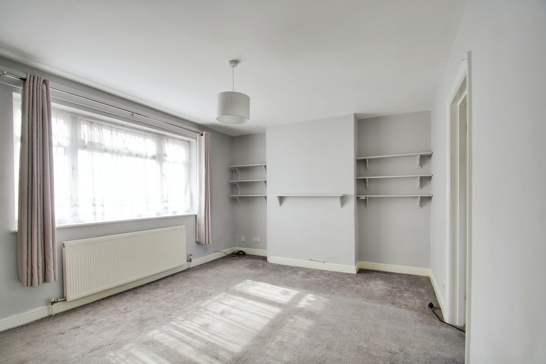 3 bed terraced house to rent in Whitethorn Avenue, West Drayton  - Property Image 3