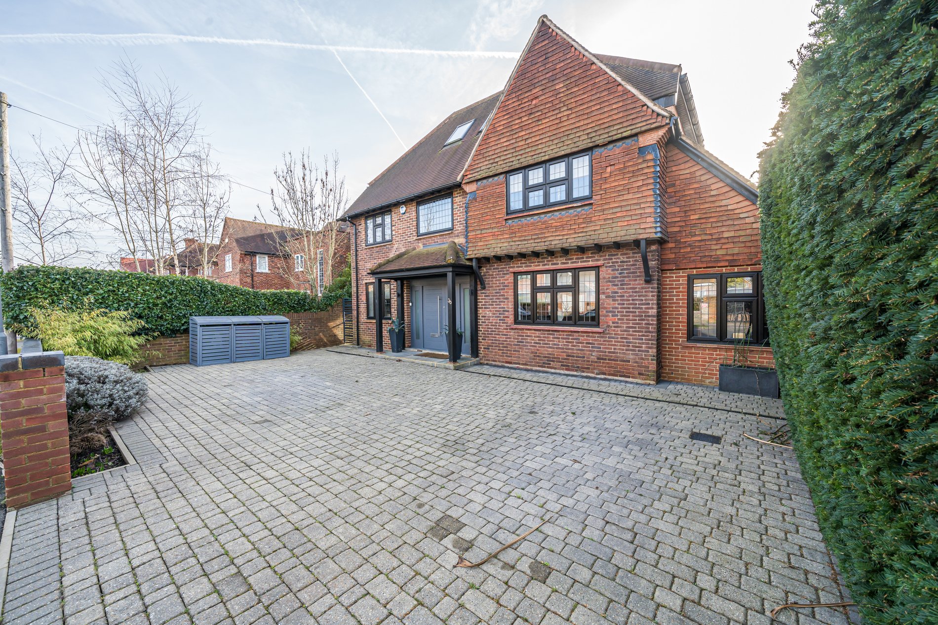 5 bed detached house for sale in Sutton Avenue, Langley  - Property Image 26