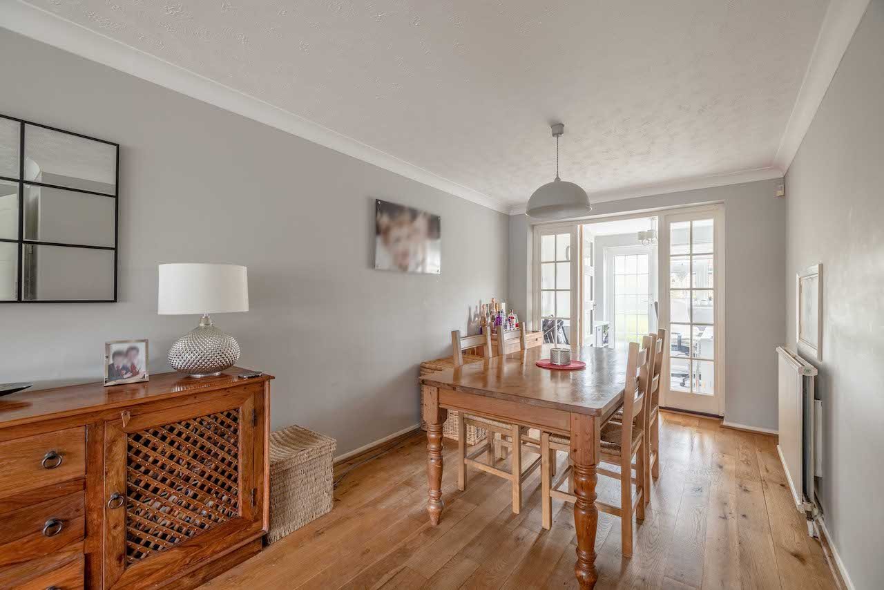 3 bed semi-detached house for sale in Courthouse Road, Maidenhead  - Property Image 3