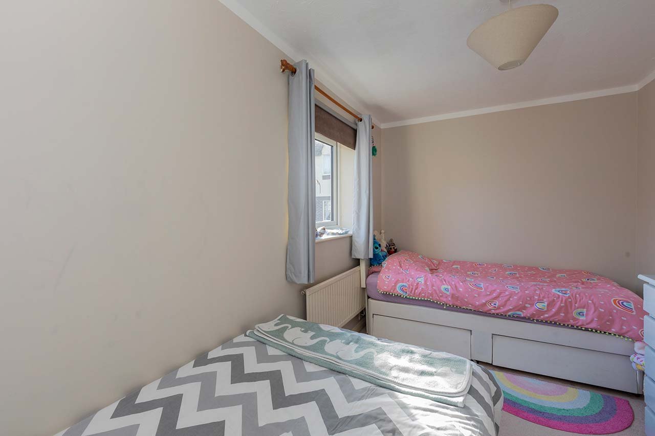 2 bed semi-detached house for sale in Littlebrook Avenue, Burnham  - Property Image 9