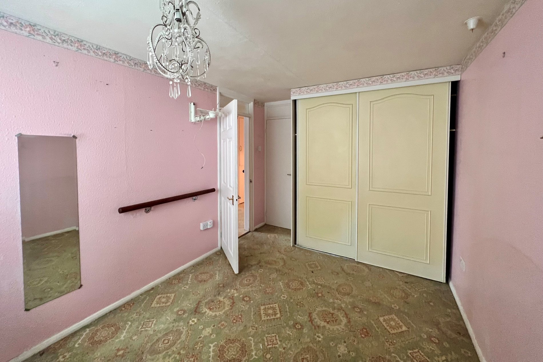 1 bed ground floor maisonette for sale in Dutton Way, Iver  - Property Image 3