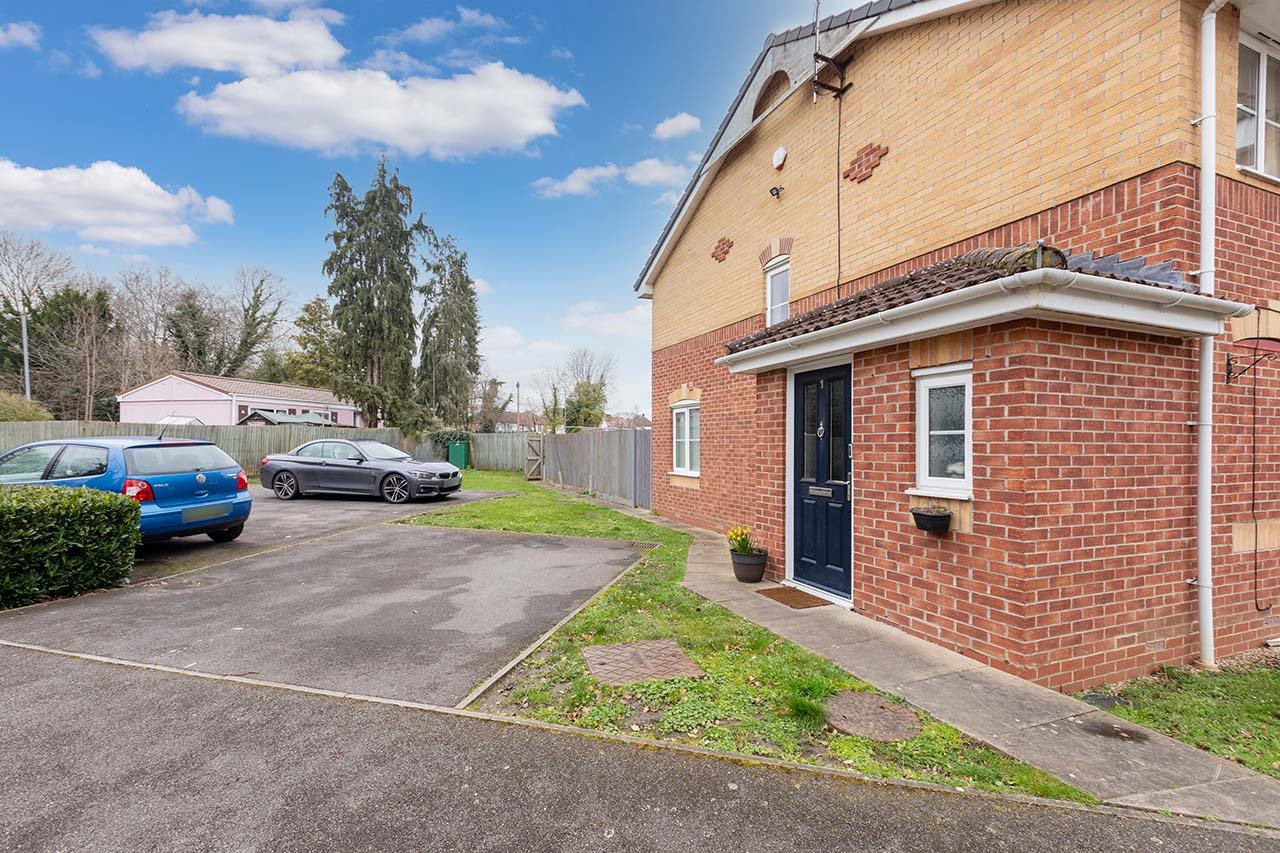 3 bed end of terrace house for sale in Bessemer Close, Langley  - Property Image 17