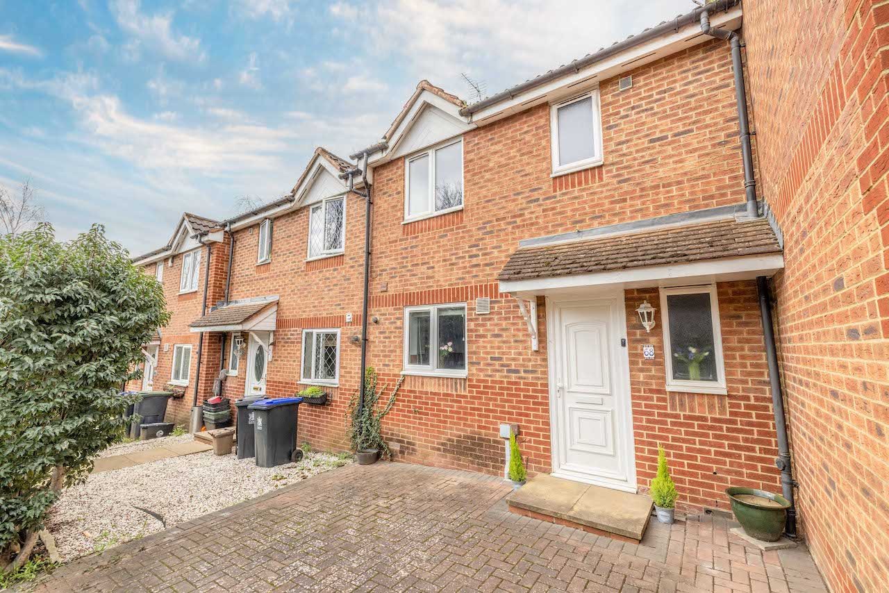 3 bed terraced house for sale in Coalmans Way, Burnham  - Property Image 15