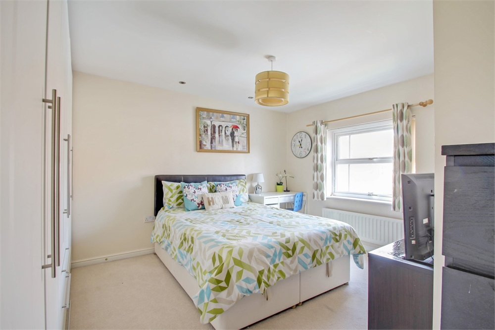 4 bed end of terrace house to rent in Olivia Drive, Langley  - Property Image 8