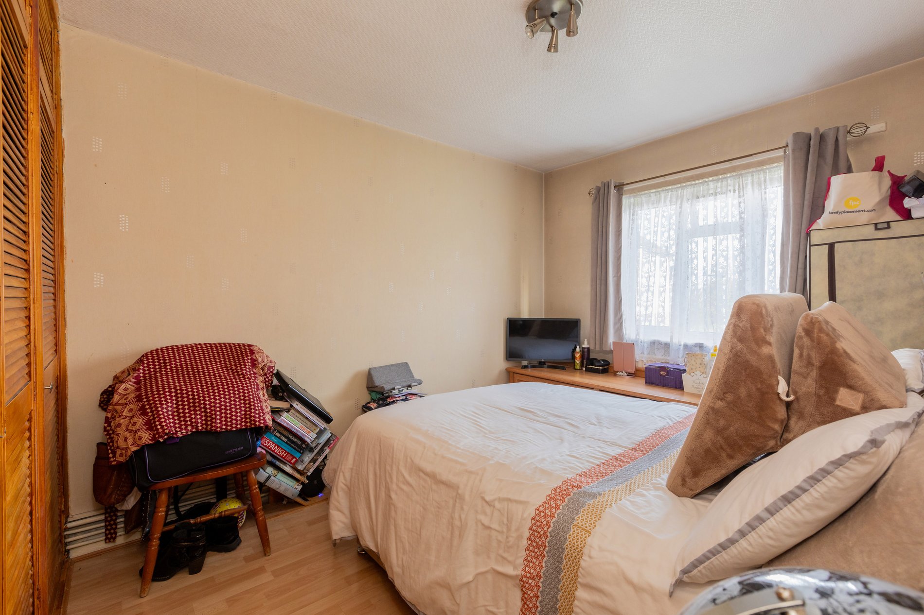 3 bed flat for sale in Reddington Drive, Langley  - Property Image 6
