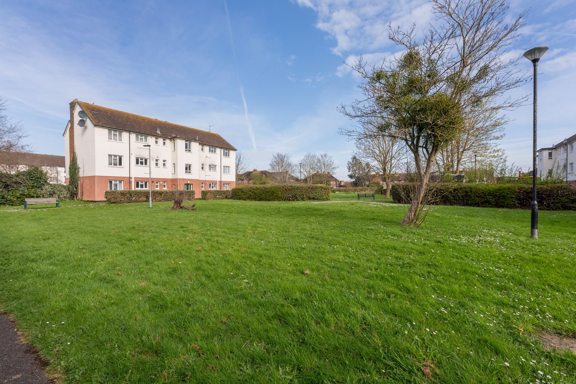 3 bed flat for sale in Reddington Drive, Langley  - Property Image 11