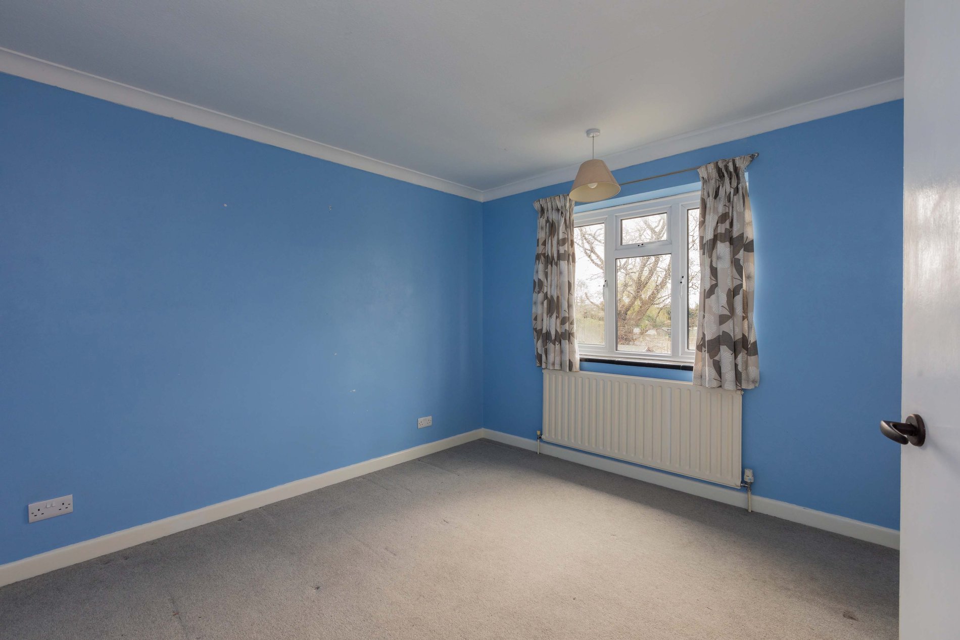 3 bed semi-detached house for sale in Coopers Row, Iver Heath  - Property Image 8