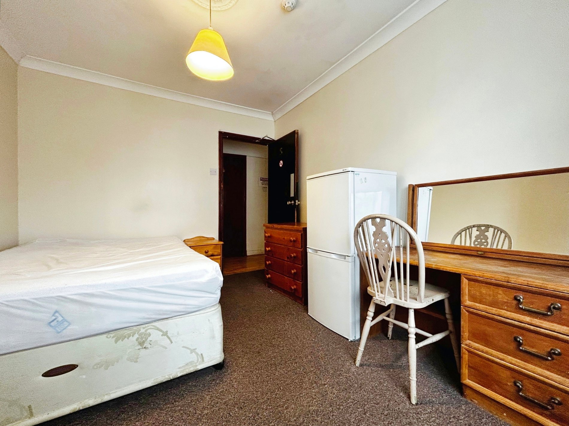 To rent in London Road, Langley  - Property Image 3