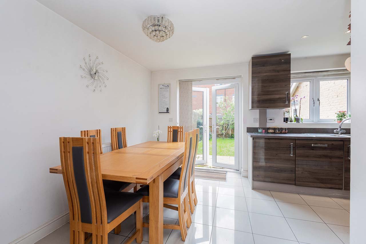 4 bed town house for sale in Edgeworth Close, Langley  - Property Image 5