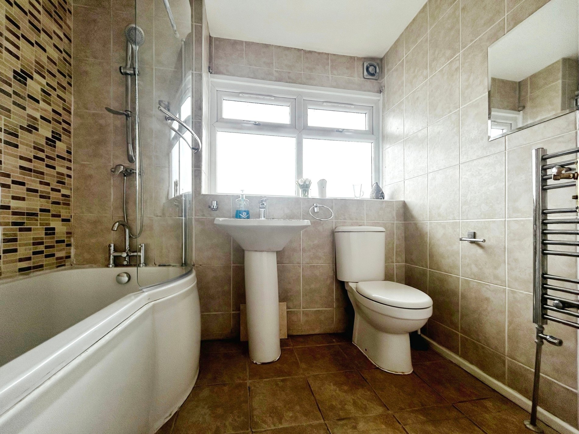 3 bed terraced house to rent in Humber Way, Langley  - Property Image 14