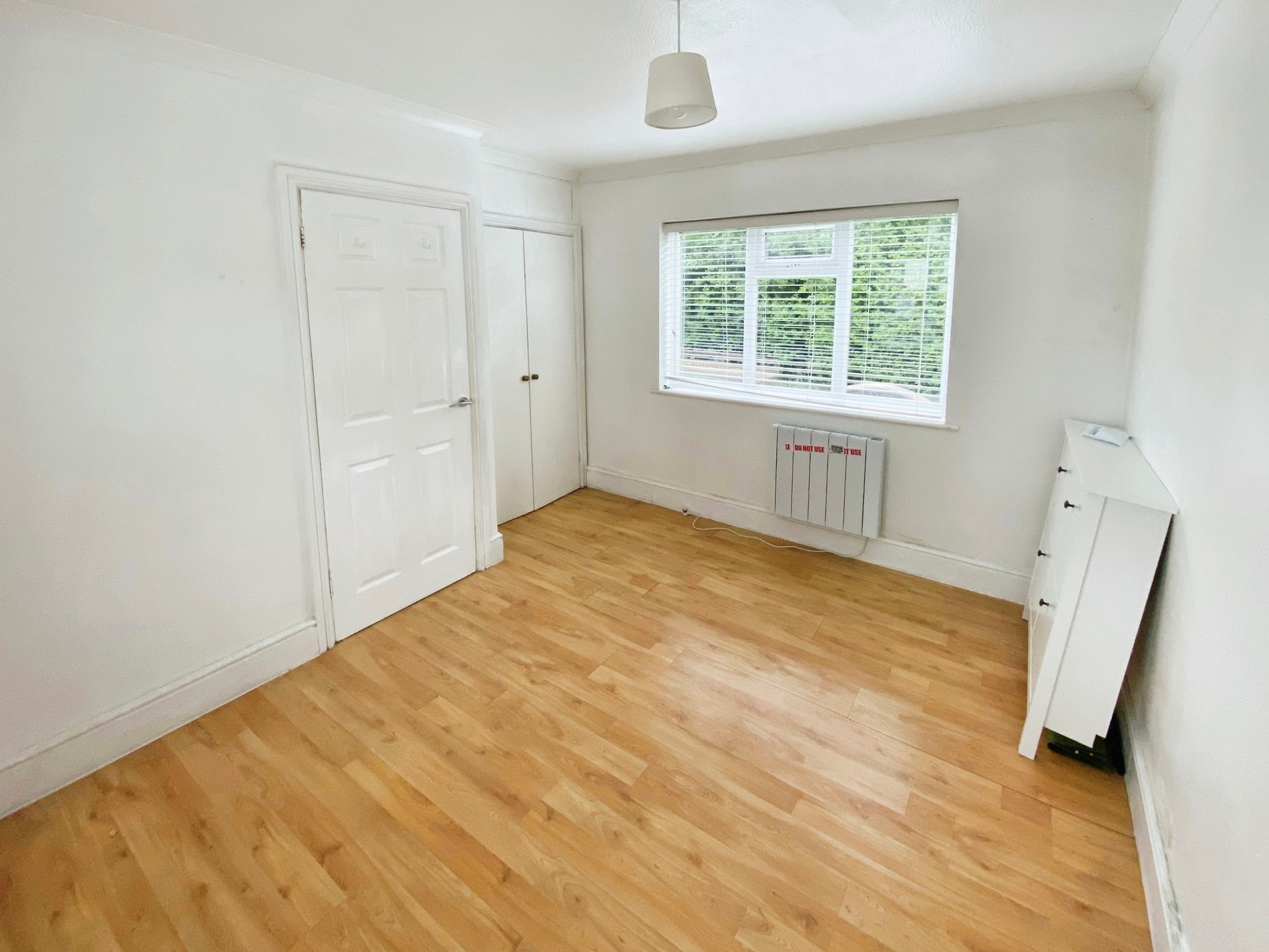 1 bed maisonette for sale in Lewins Way, Slough  - Property Image 5