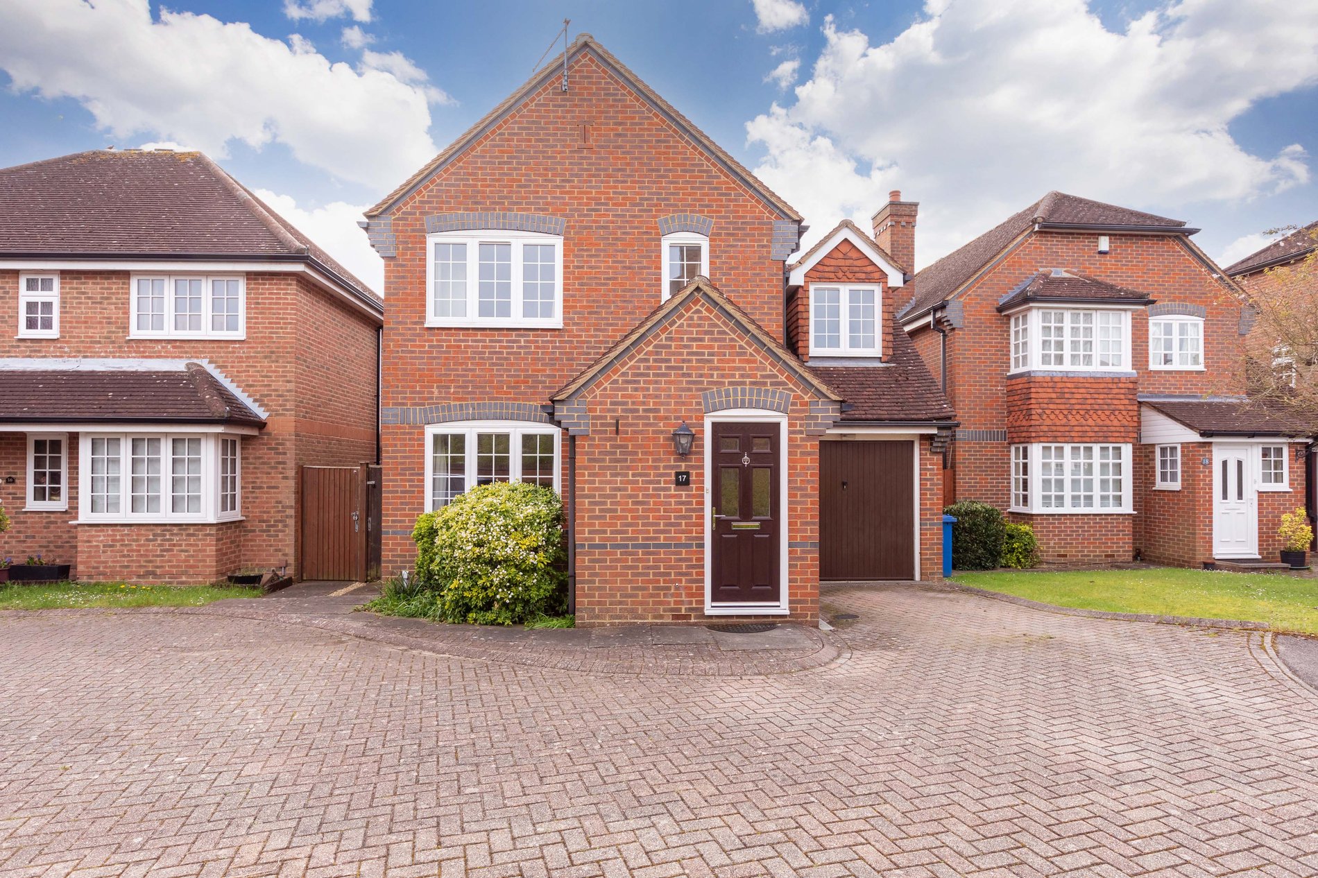 3 bed detached house for sale in Norden Meadows, Maidenhead  - Property Image 17