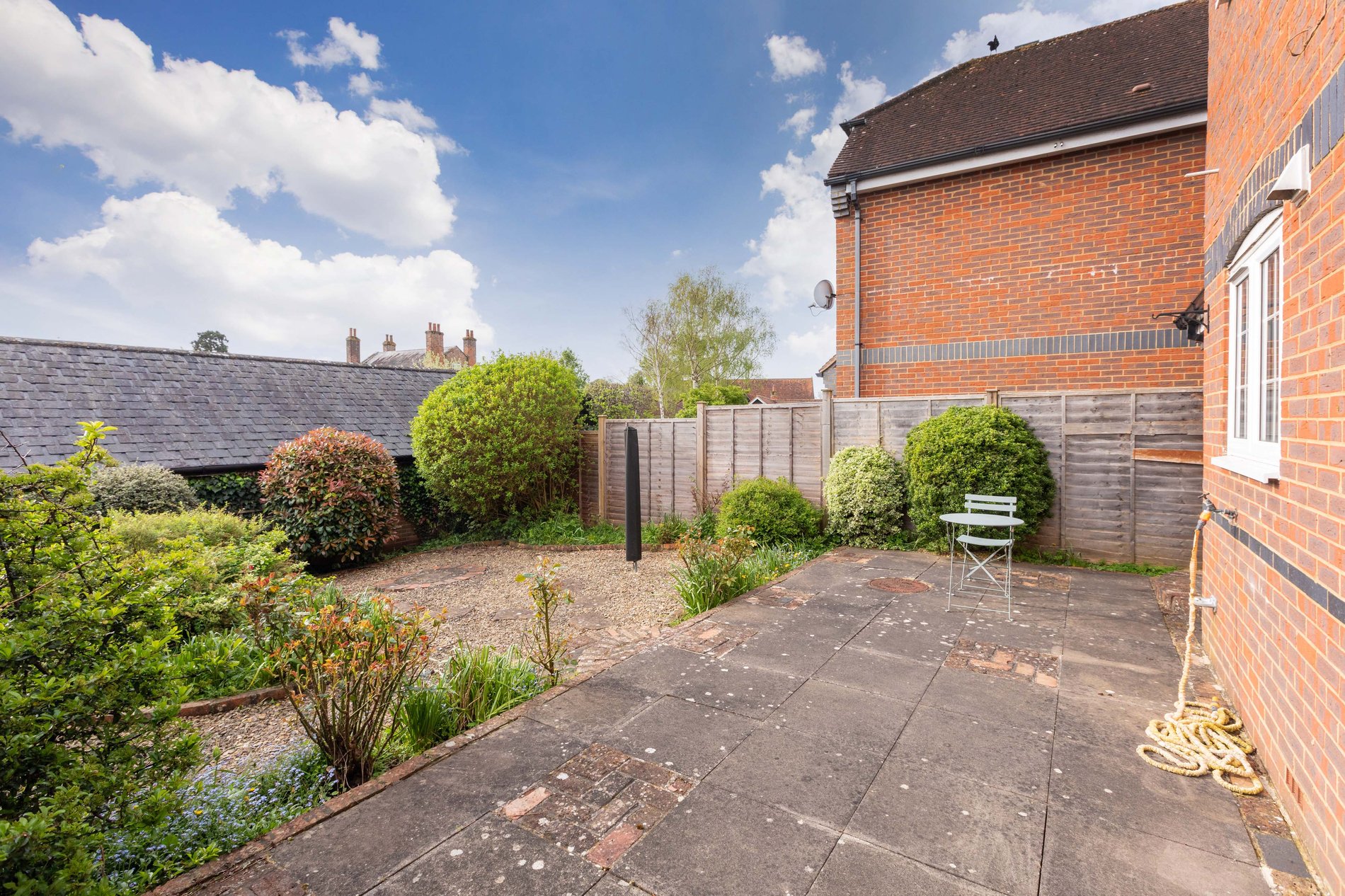 3 bed detached house for sale in Norden Meadows, Maidenhead  - Property Image 8