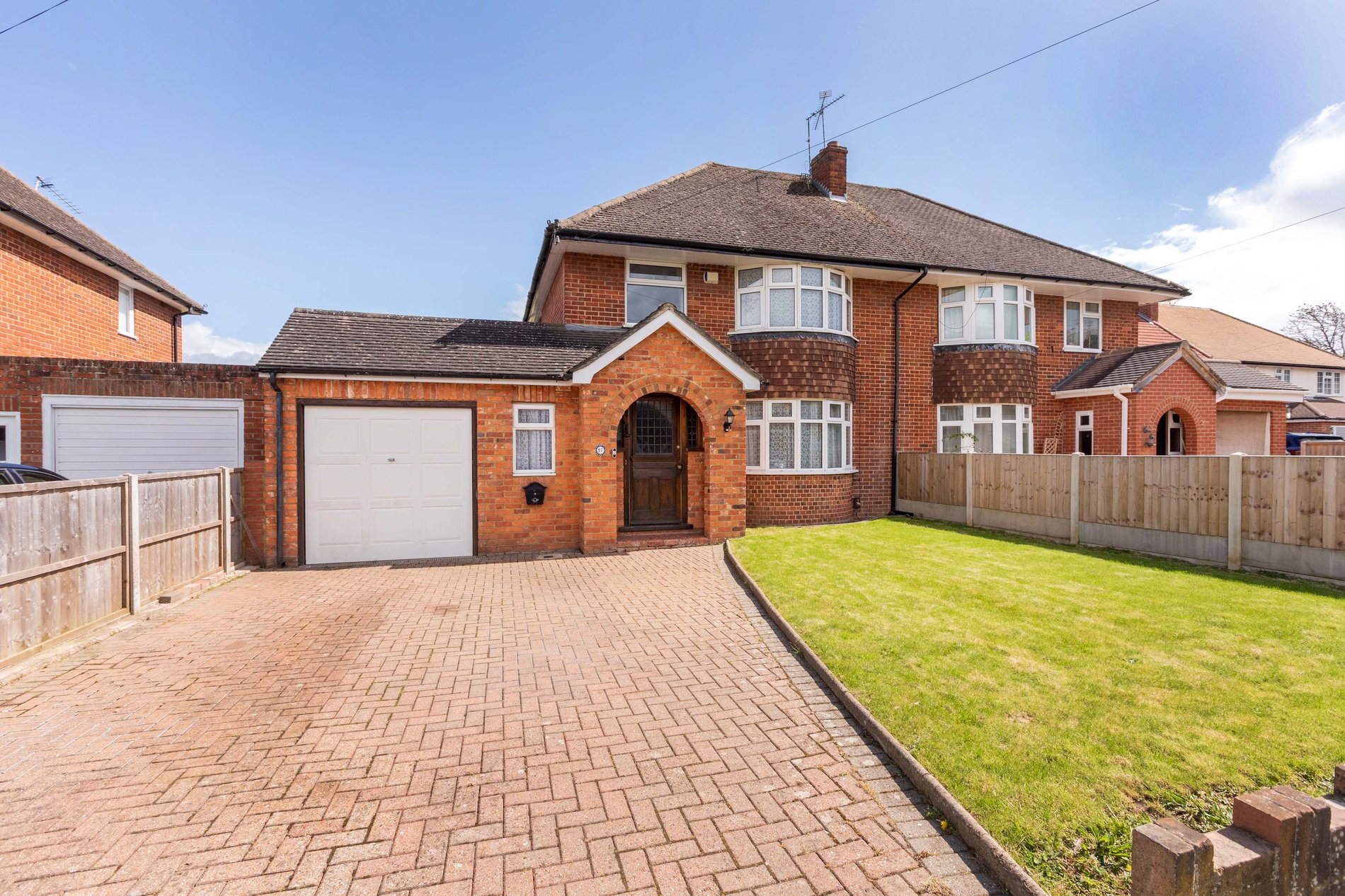 3 bed semi-detached house for sale in Blenheim Road, Langley - Property Image 1