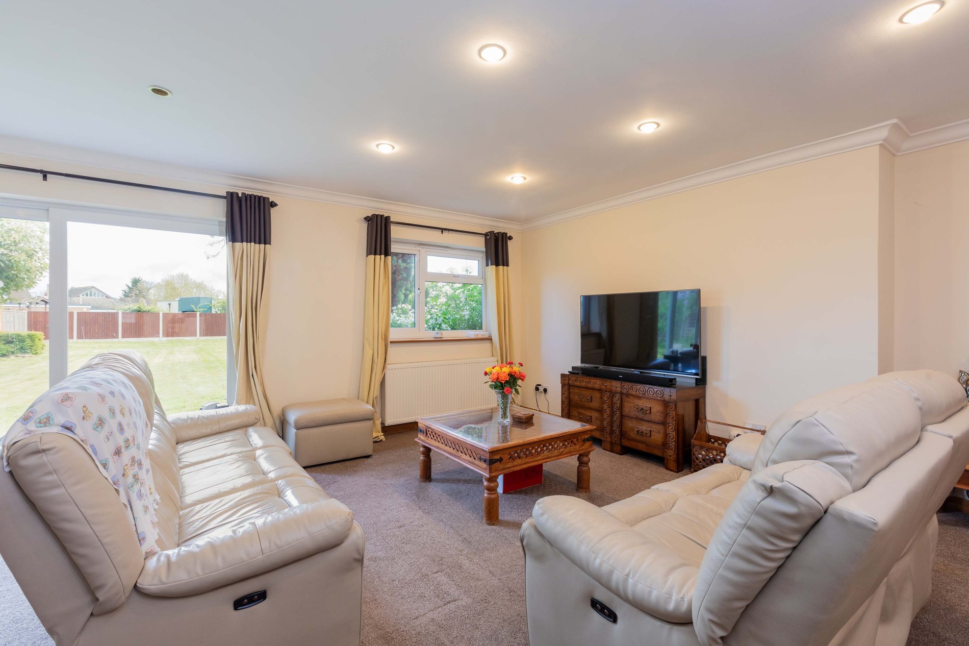 3 bed semi-detached house for sale in Blenheim Road, Langley  - Property Image 7