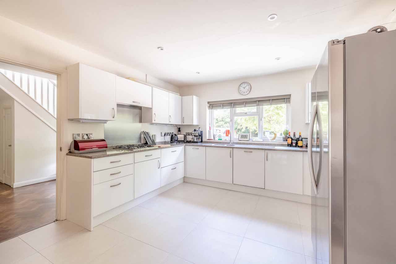 4 bed detached house for sale in The Drive, Datchet  - Property Image 3