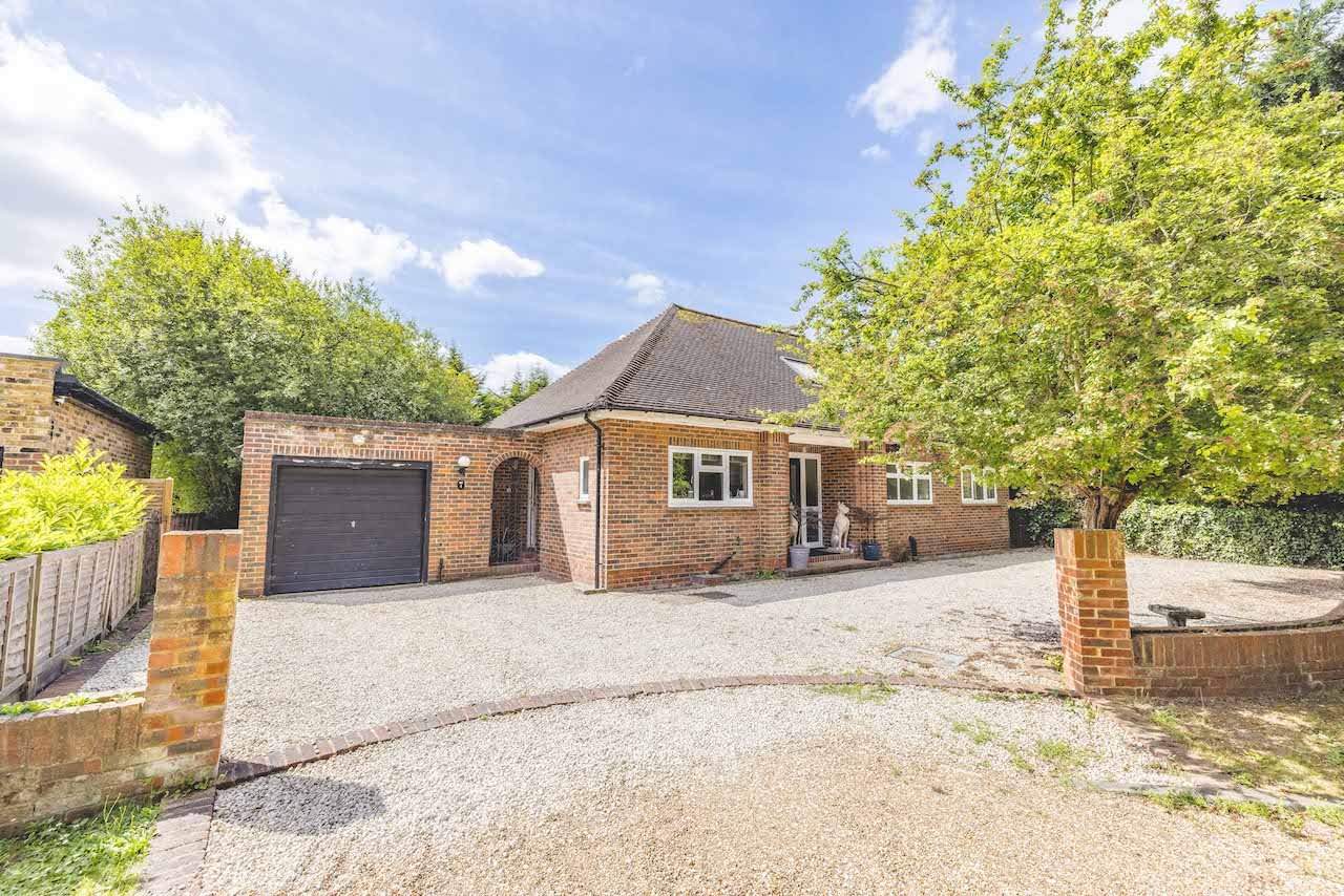 4 bed detached house for sale in The Drive, Datchet  - Property Image 1