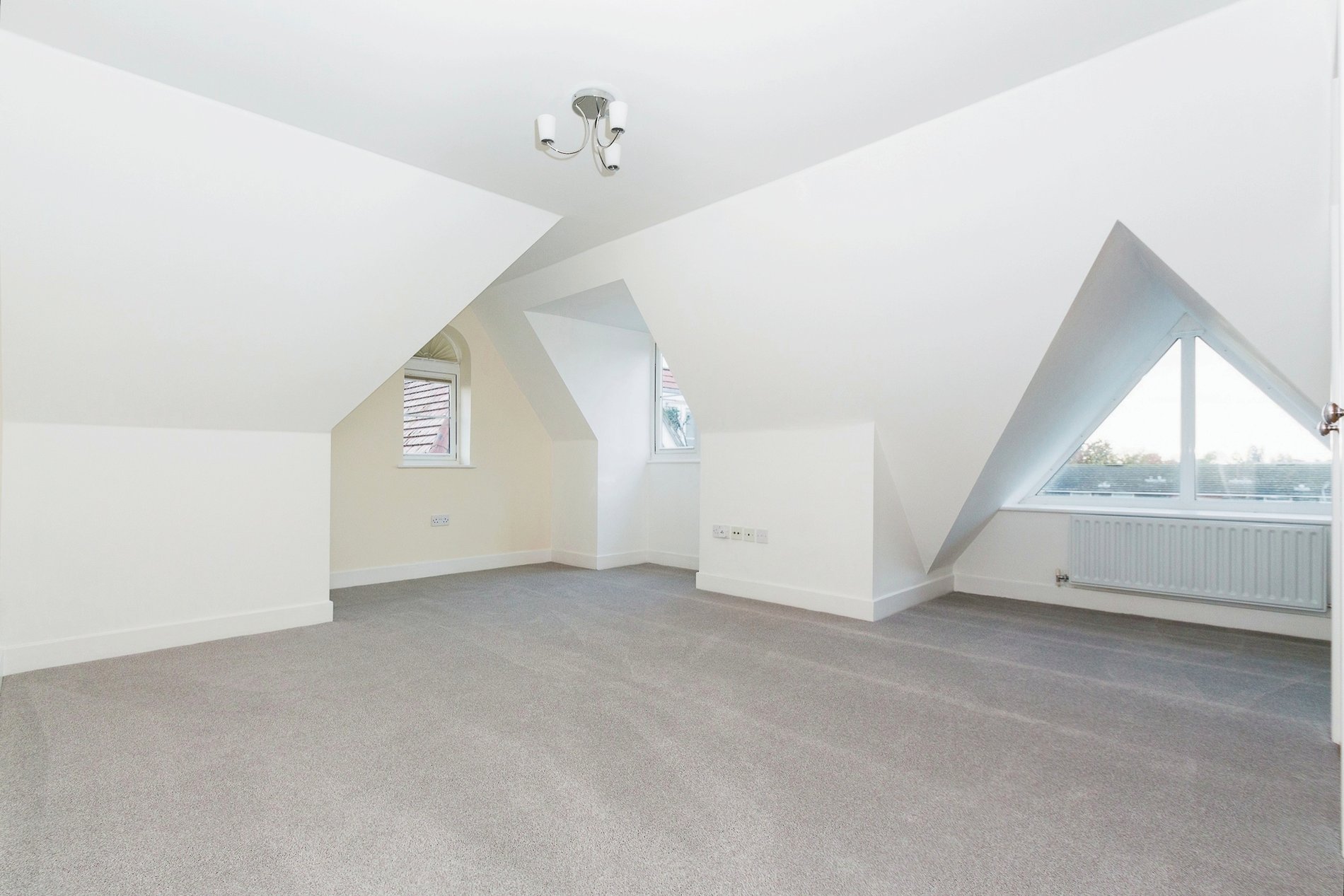 2 bed flat to rent in High Street, Iver  - Property Image 6