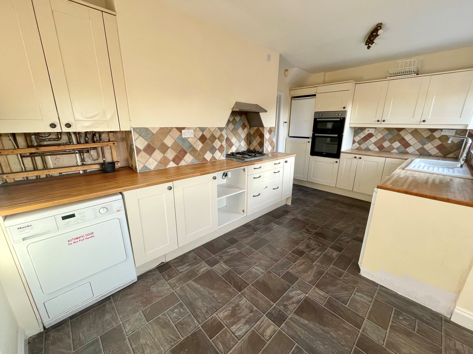 4 bed detached house to rent in Church Street  - Property Image 2
