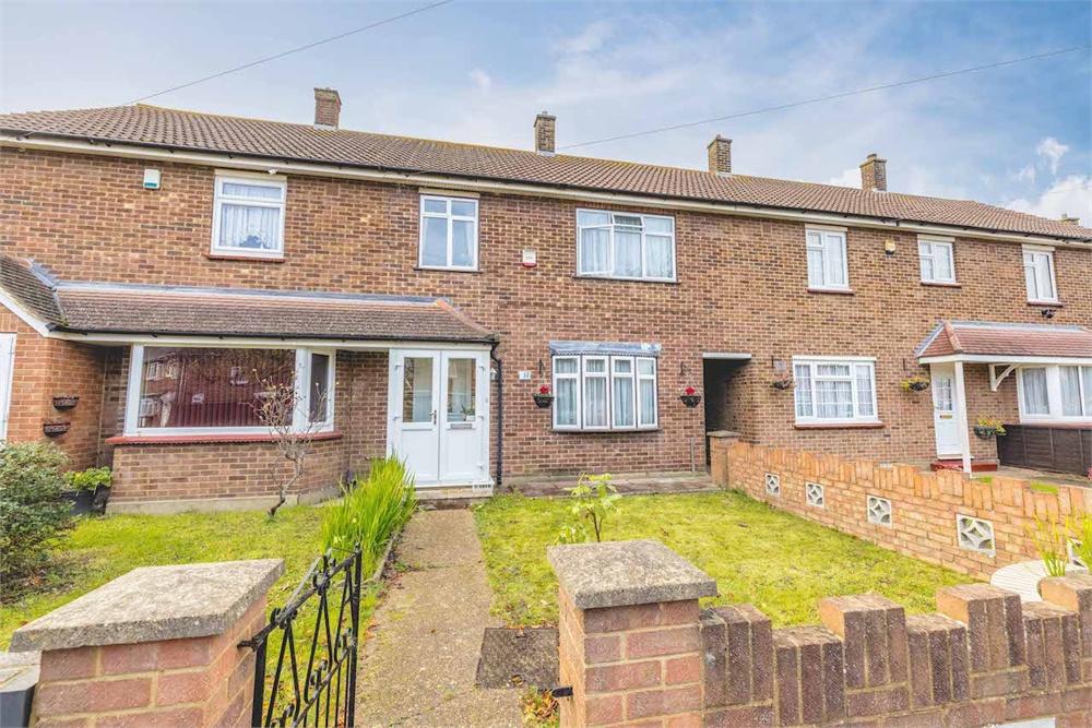 3 bed house for sale in Barra Hall Road, Hayes, Middlesex, Hayes, UB3 