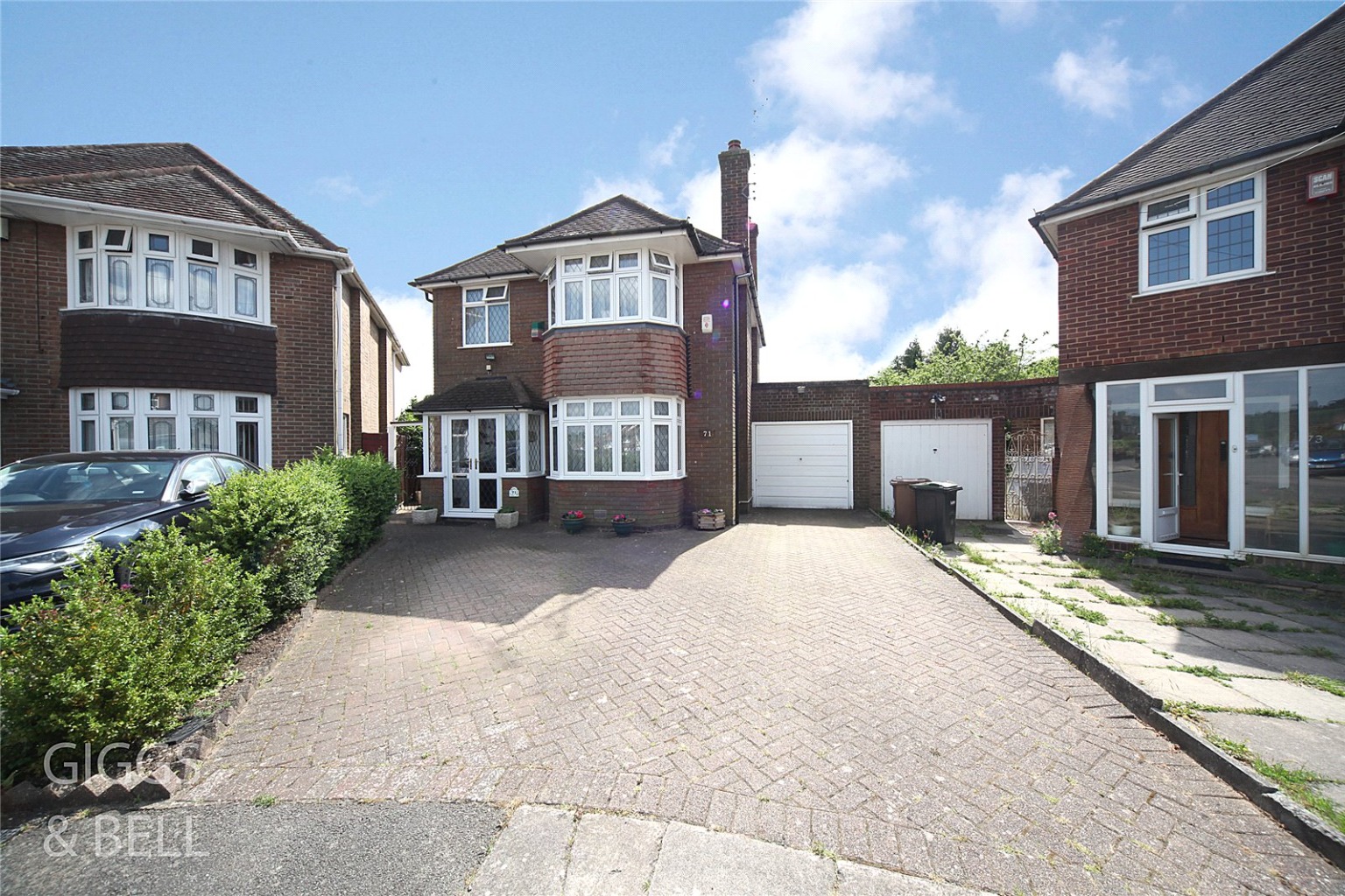 3 bed detached house for sale in Graham Gardens, Luton 22