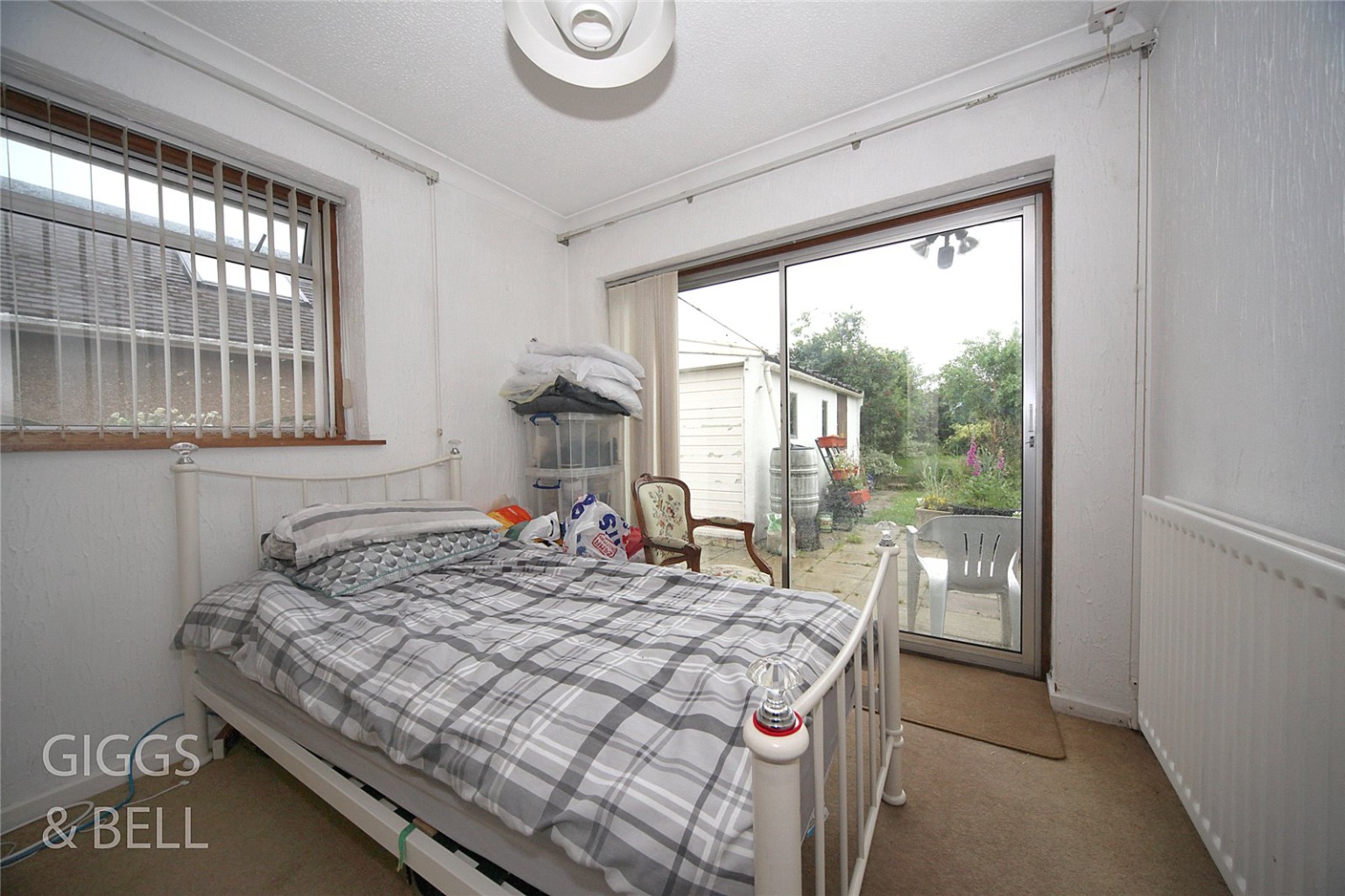 2 bed semi-detached bungalow for sale in Stopsley Way, Luton  - Property Image 7