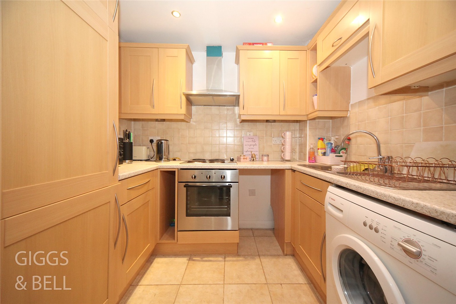 1 bed flat for sale in Midland Road, Luton 4