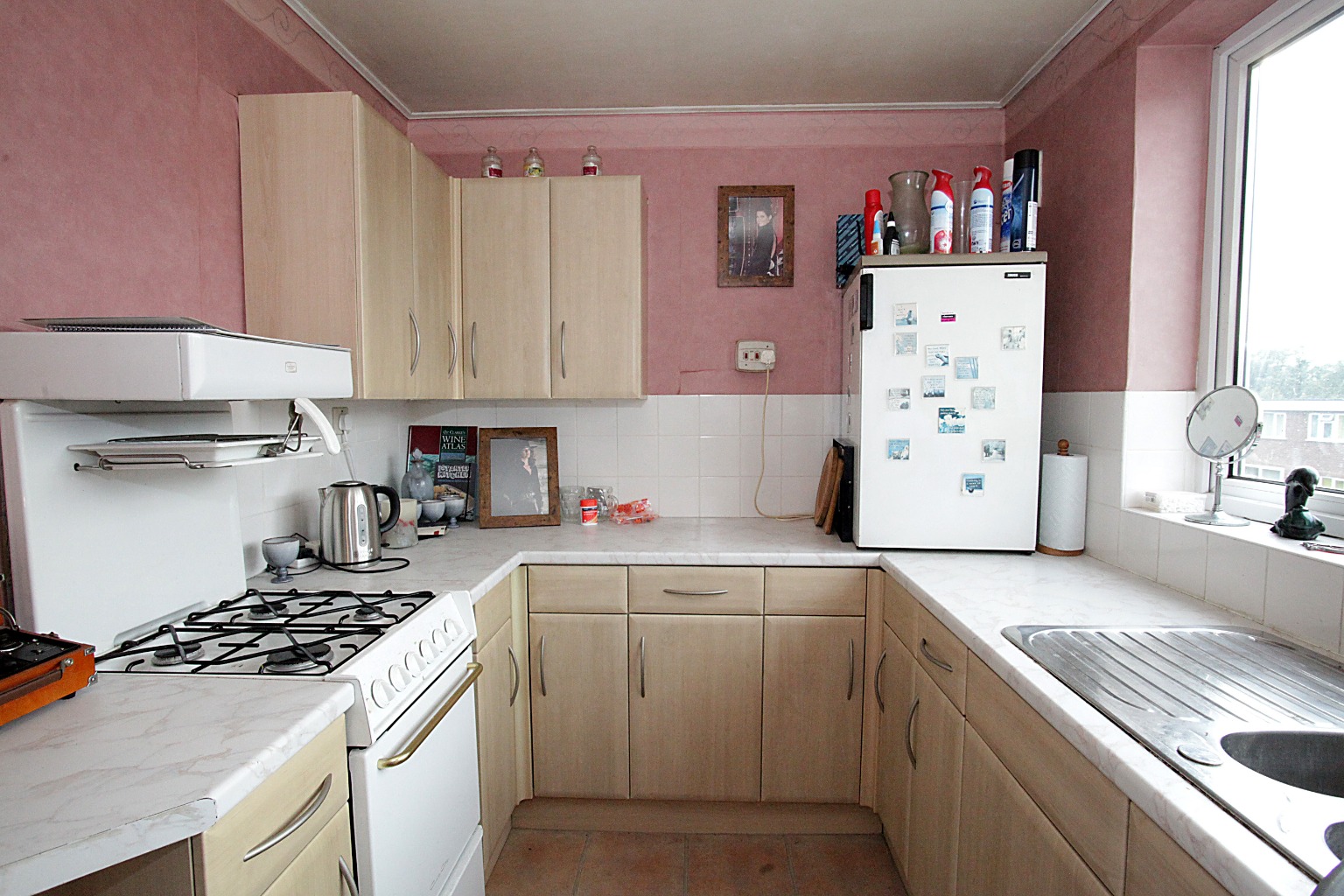 2 bed flat for sale in The Larches, Luton 8